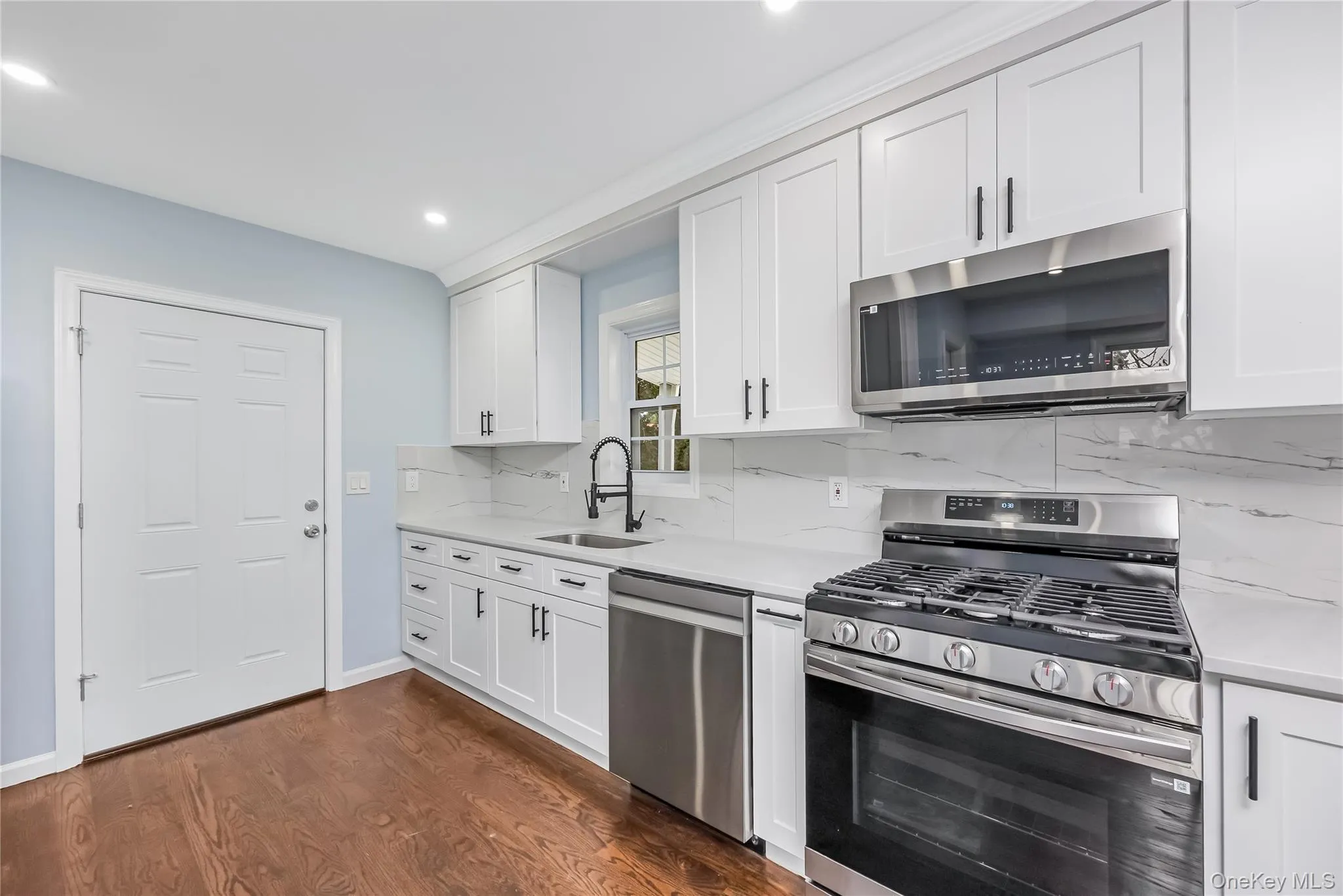 54 Marshall Street, Hempstead, NY, 3 Bedrooms Bedrooms, 6 Rooms Rooms,2 BathroomsBathrooms,Residential,For Rent,Marshall,0,1050885 54 Marshall Street, Hempstead, NY, 3 Bedrooms Bedrooms, 6 Rooms Rooms,2 BathroomsBathrooms,Residential,For Rent,Marshall,0,1050885