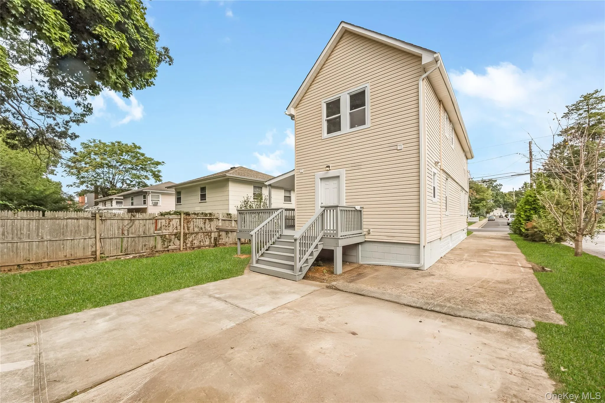 54 Marshall Street, Hempstead, NY, 3 Bedrooms Bedrooms, 6 Rooms Rooms,2 BathroomsBathrooms,Residential,For Rent,Marshall,0,1050885 54 Marshall Street, Hempstead, NY, 3 Bedrooms Bedrooms, 6 Rooms Rooms,2 BathroomsBathrooms,Residential,For Rent,Marshall,0,1050885