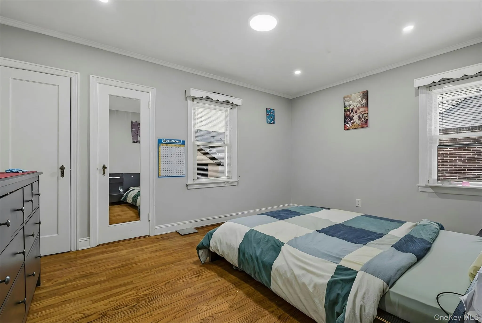 26 Haddon Road, North Hempstead, NY, 3 Bedrooms Bedrooms, 5 Rooms Rooms,1 BathroomBathrooms,Residential,For Rent,Haddon,0,1050886 26 Haddon Road, North Hempstead, NY, 3 Bedrooms Bedrooms, 5 Rooms Rooms,1 BathroomBathrooms,Residential,For Rent,Haddon,0,1050886