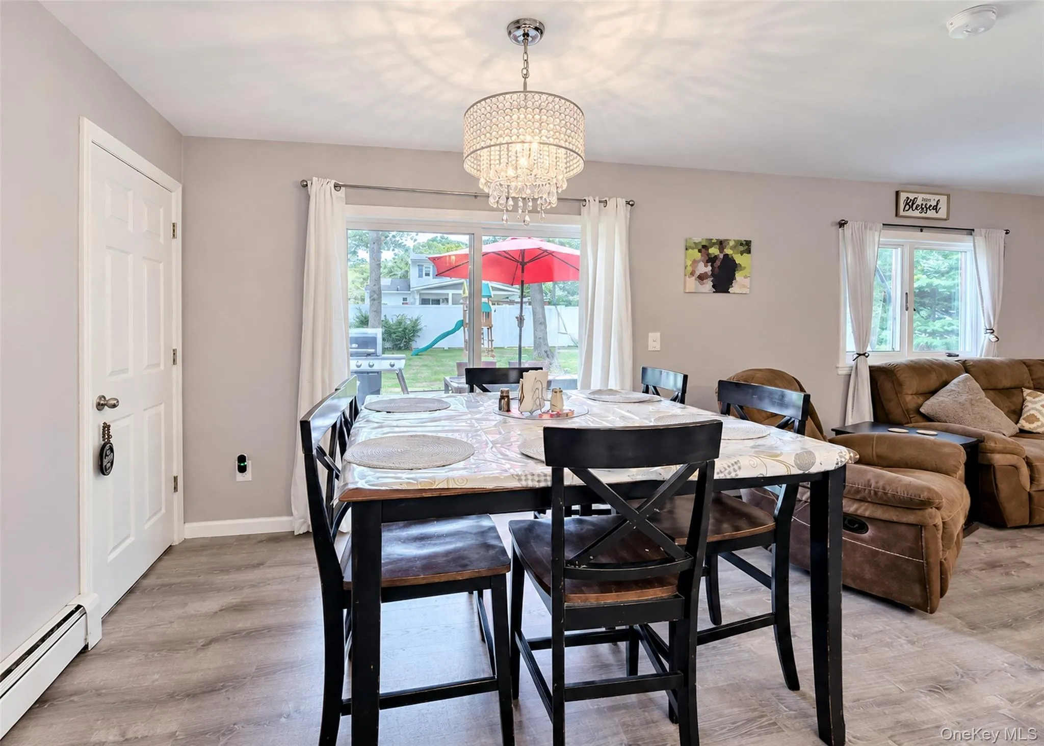 2679 Heather Avenue, Brookhaven, NY, 3 Bedrooms Bedrooms, 6 Rooms Rooms,1 BathroomBathrooms,Residential,For Rent,Heather,0,1050887 2679 Heather Avenue, Brookhaven, NY, 3 Bedrooms Bedrooms, 6 Rooms Rooms,1 BathroomBathrooms,Residential,For Rent,Heather,0,1050887