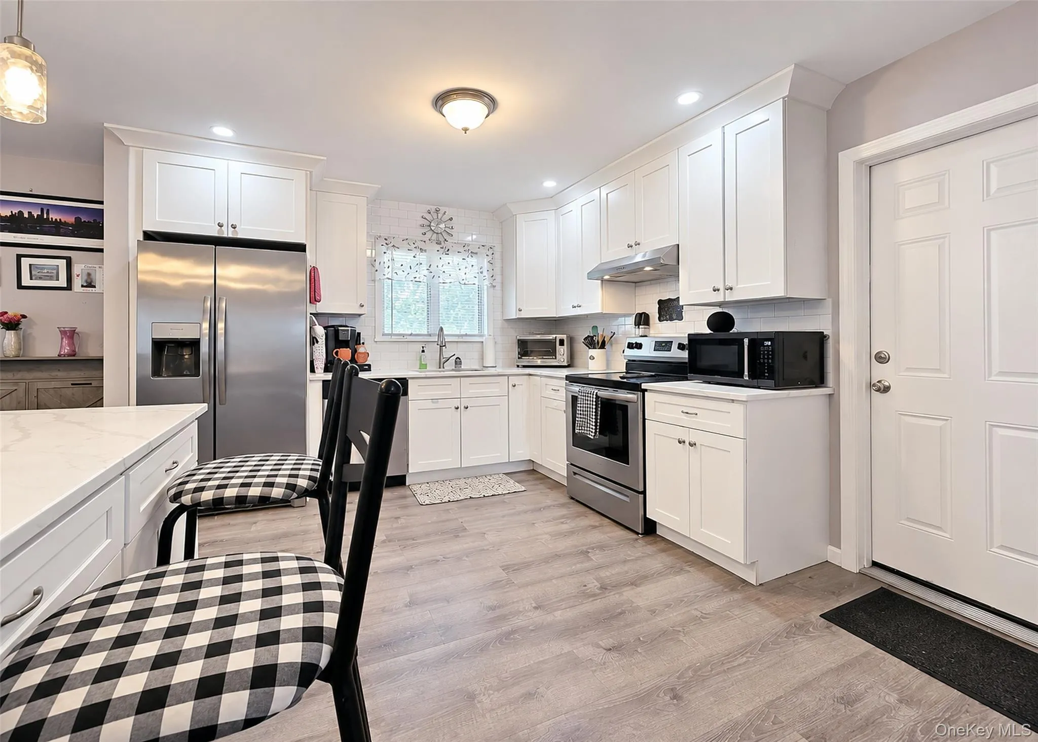 2679 Heather Avenue, Brookhaven, NY, 3 Bedrooms Bedrooms, 6 Rooms Rooms,1 BathroomBathrooms,Residential,For Rent,Heather,0,1050887 2679 Heather Avenue, Brookhaven, NY, 3 Bedrooms Bedrooms, 6 Rooms Rooms,1 BathroomBathrooms,Residential,For Rent,Heather,0,1050887