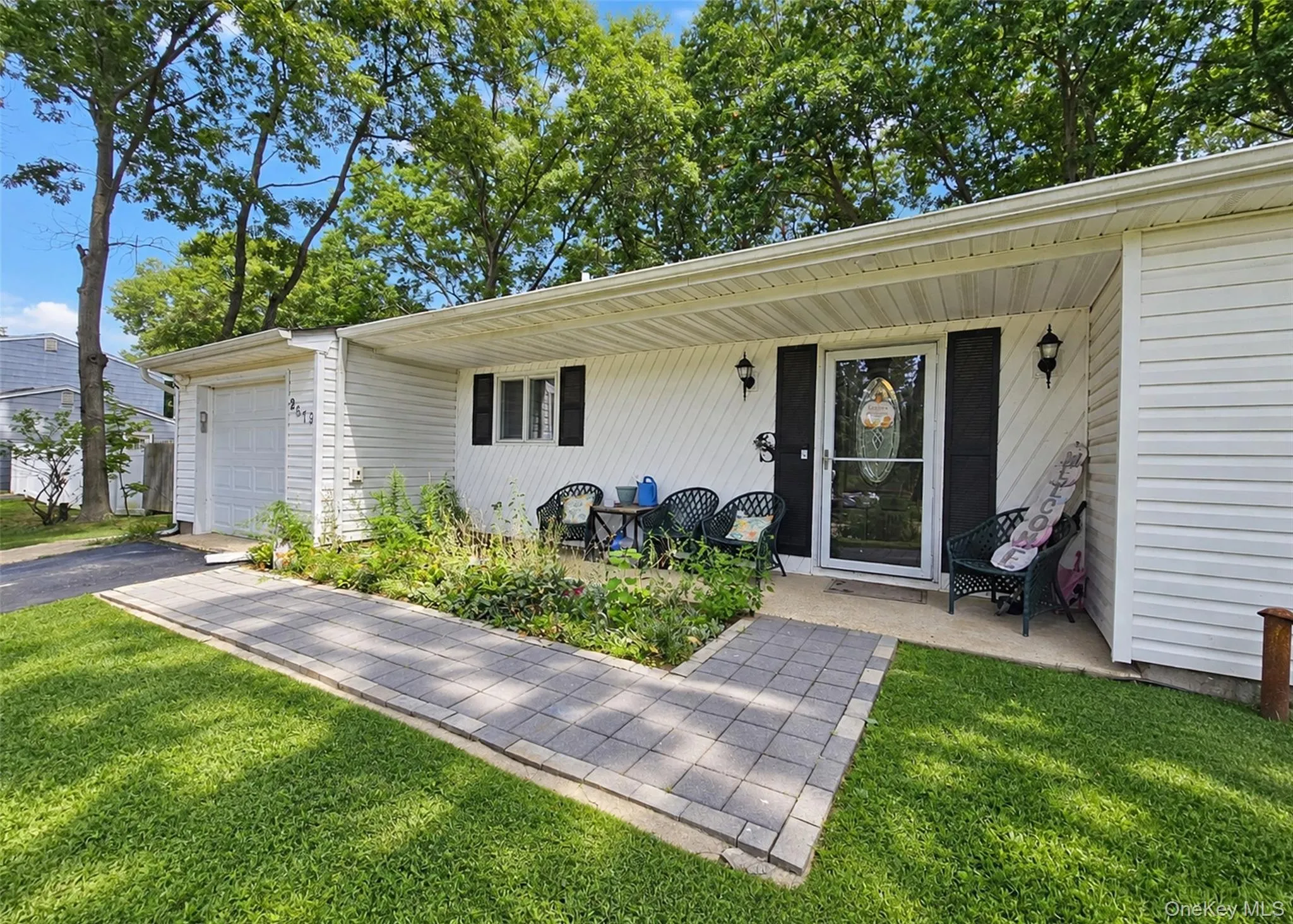 2679 Heather Avenue, Brookhaven, NY, 3 Bedrooms Bedrooms, 6 Rooms Rooms,1 BathroomBathrooms,Residential,For Rent,Heather,0,1050887 2679 Heather Avenue, Brookhaven, NY, 3 Bedrooms Bedrooms, 6 Rooms Rooms,1 BathroomBathrooms,Residential,For Rent,Heather,0,1050887