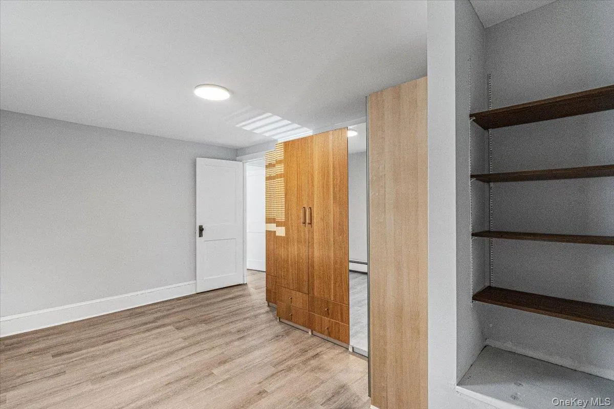 209-72 45th Drive, New York, NY, 3 Bedrooms Bedrooms, 6 Rooms Rooms,1 BathroomBathrooms,Residential,For Rent,45th,0,1050895 209-72 45th Drive, New York, NY, 3 Bedrooms Bedrooms, 6 Rooms Rooms,1 BathroomBathrooms,Residential,For Rent,45th,0,1050895