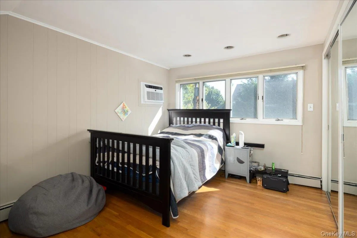 10 Seneca Drive, Oyster Bay, NY, 3 Bedrooms Bedrooms, 8 Rooms Rooms,2 BathroomsBathrooms,Residential,For Rent,Seneca,0,1050899 10 Seneca Drive, Oyster Bay, NY, 3 Bedrooms Bedrooms, 8 Rooms Rooms,2 BathroomsBathrooms,Residential,For Rent,Seneca,0,1050899