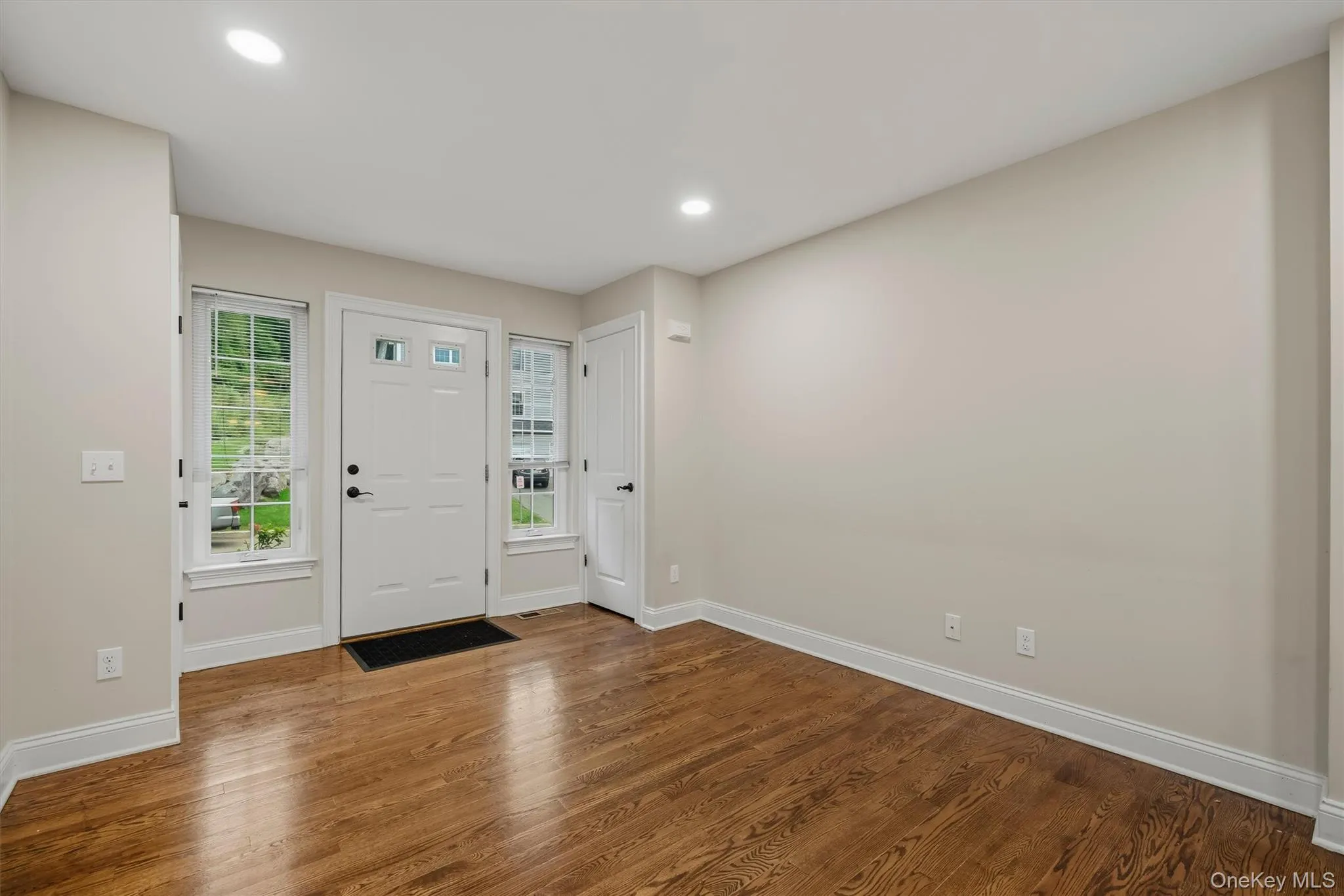 809 Fairway Court, New Windsor, NY, 3 Bedrooms Bedrooms, 7 Rooms Rooms,2 BathroomsBathrooms,Residential,For Rent,Fairway,0,1050902 809 Fairway Court, New Windsor, NY, 3 Bedrooms Bedrooms, 7 Rooms Rooms,2 BathroomsBathrooms,Residential,For Rent,Fairway,0,1050902