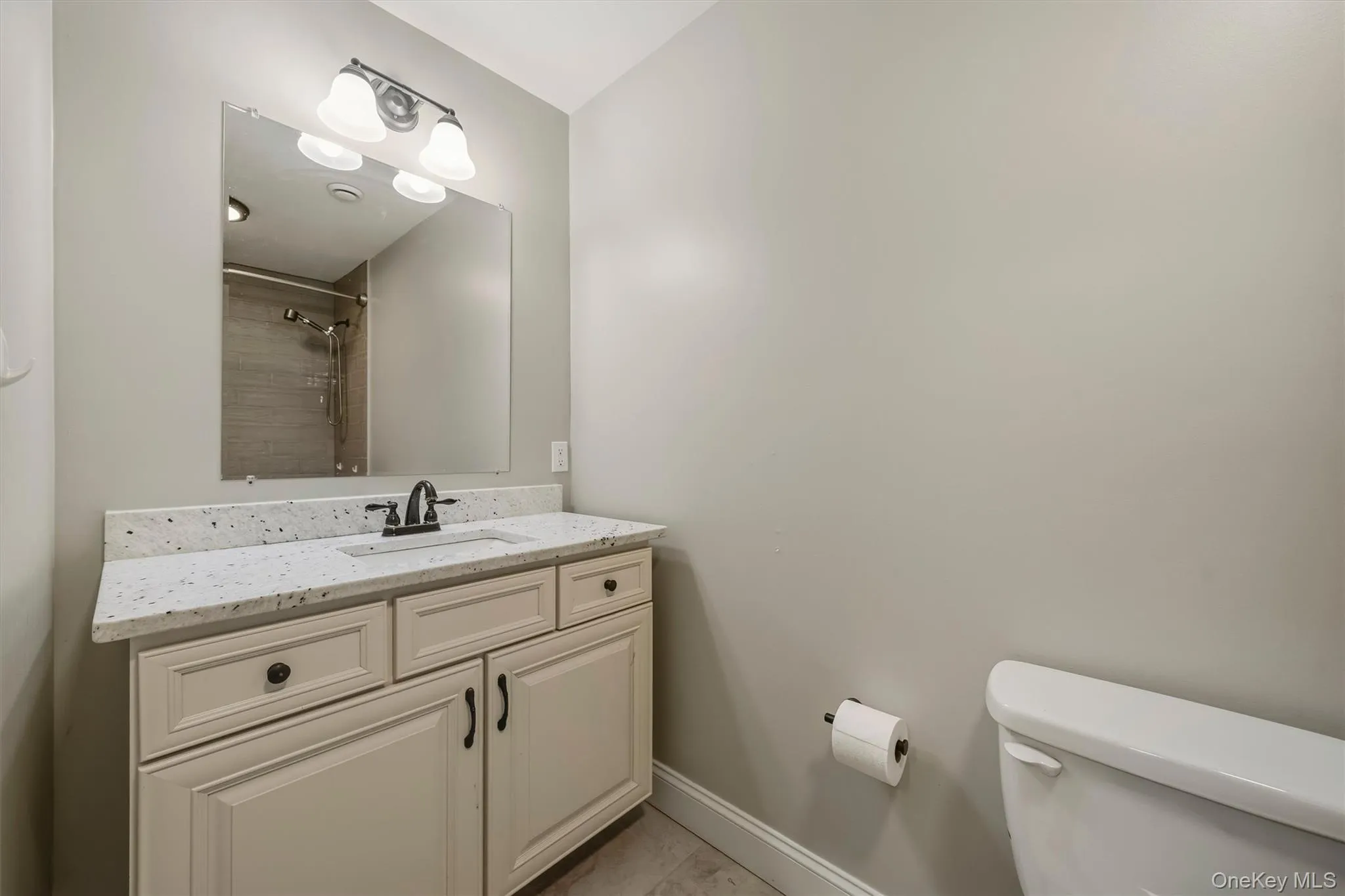 809 Fairway Court, New Windsor, NY, 3 Bedrooms Bedrooms, 7 Rooms Rooms,2 BathroomsBathrooms,Residential,For Rent,Fairway,0,1050902 809 Fairway Court, New Windsor, NY, 3 Bedrooms Bedrooms, 7 Rooms Rooms,2 BathroomsBathrooms,Residential,For Rent,Fairway,0,1050902