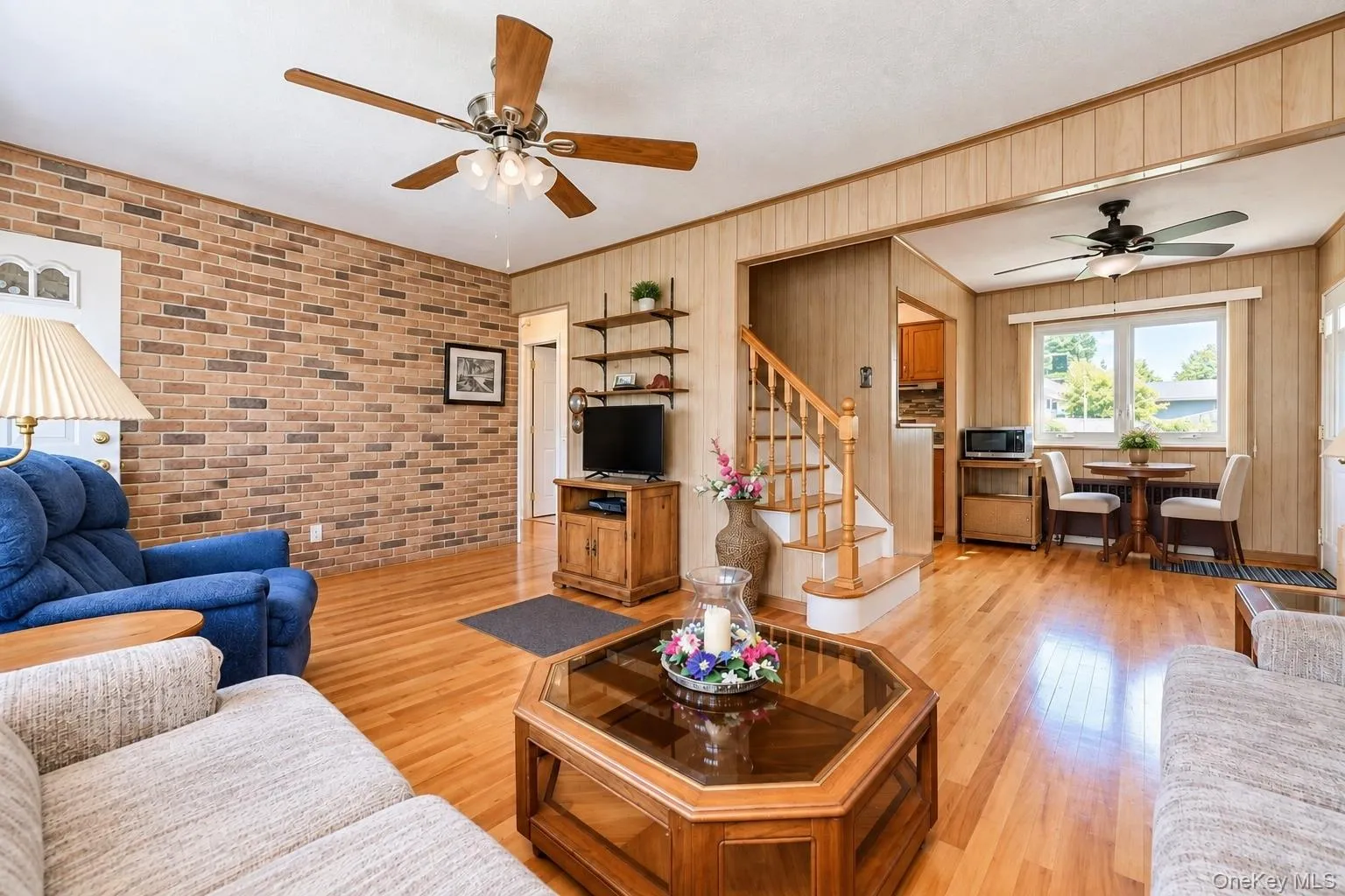 Open Floor Plan Living Room and Dining Room Open Floor Plan Living Room and Dining Room
