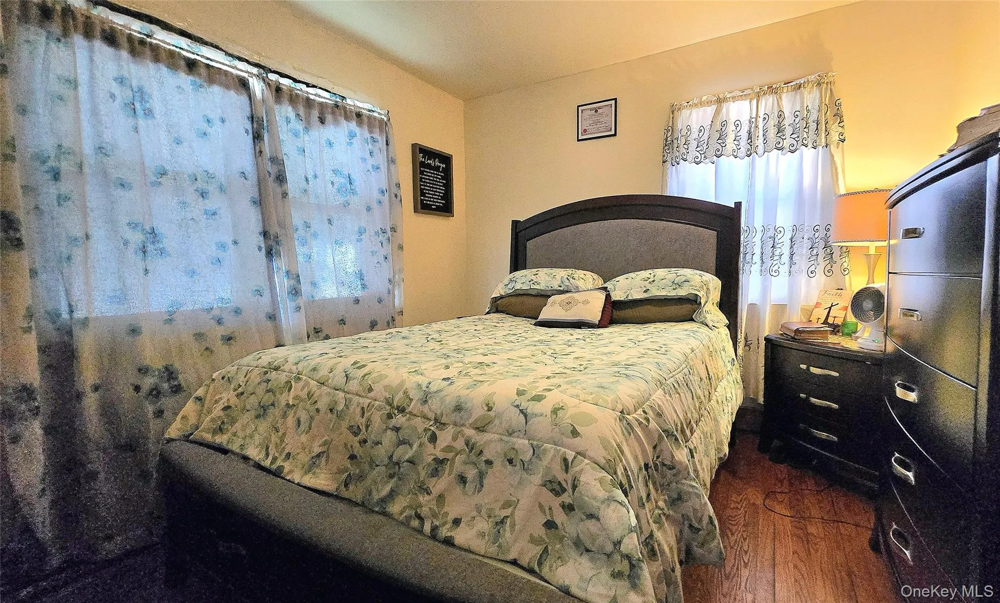 6 Poplar Street, Poughkeepsie, NY, 2 Bedrooms Bedrooms, 6 Rooms Rooms,1 BathroomBathrooms,Residential,For Rent,Poplar,0,1050909 6 Poplar Street, Poughkeepsie, NY, 2 Bedrooms Bedrooms, 6 Rooms Rooms,1 BathroomBathrooms,Residential,For Rent,Poplar,0,1050909