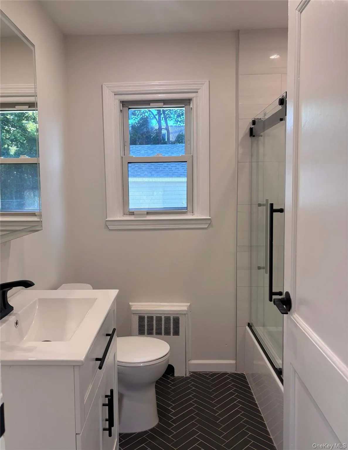 108 Dorset Avenue, North Hempstead, NY, 4 Bedrooms Bedrooms, 8 Rooms Rooms,2 BathroomsBathrooms,Residential,For Rent,Dorset,0,1050912 108 Dorset Avenue, North Hempstead, NY, 4 Bedrooms Bedrooms, 8 Rooms Rooms,2 BathroomsBathrooms,Residential,For Rent,Dorset,0,1050912