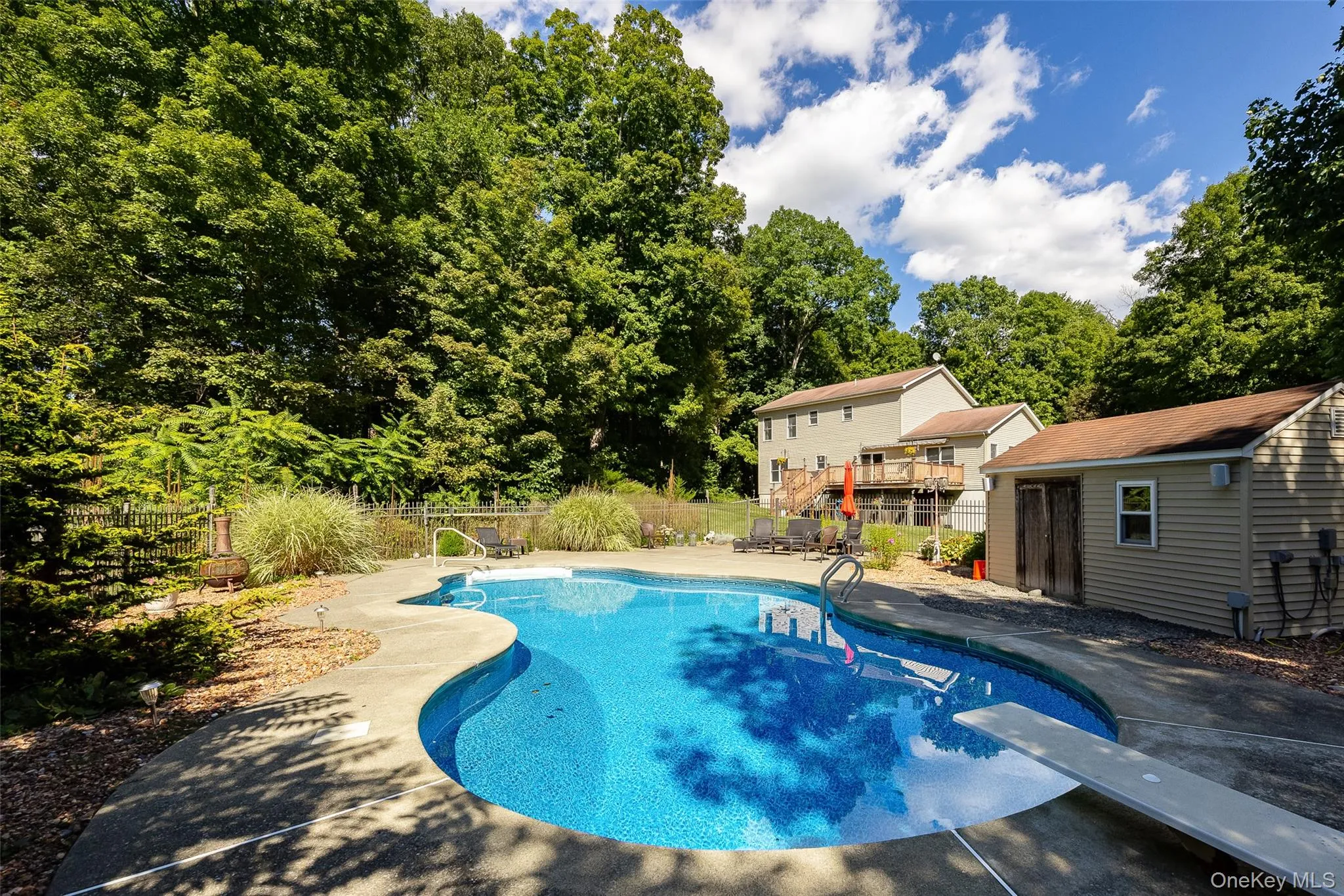 29 Balsam Road, Hyde Park, NY, 3 Bedrooms Bedrooms, 8 Rooms Rooms,3 BathroomsBathrooms,Residential,For Rent,Balsam,0,1050914 29 Balsam Road, Hyde Park, NY, 3 Bedrooms Bedrooms, 8 Rooms Rooms,3 BathroomsBathrooms,Residential,For Rent,Balsam,0,1050914