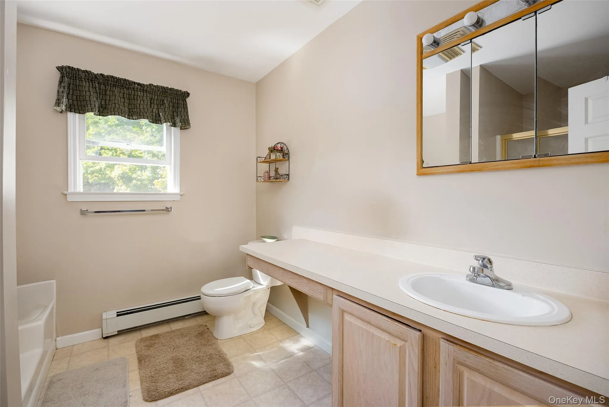 29 Balsam Road, Hyde Park, NY, 3 Bedrooms Bedrooms, 8 Rooms Rooms,3 BathroomsBathrooms,Residential,For Rent,Balsam,0,1050914 29 Balsam Road, Hyde Park, NY, 3 Bedrooms Bedrooms, 8 Rooms Rooms,3 BathroomsBathrooms,Residential,For Rent,Balsam,0,1050914