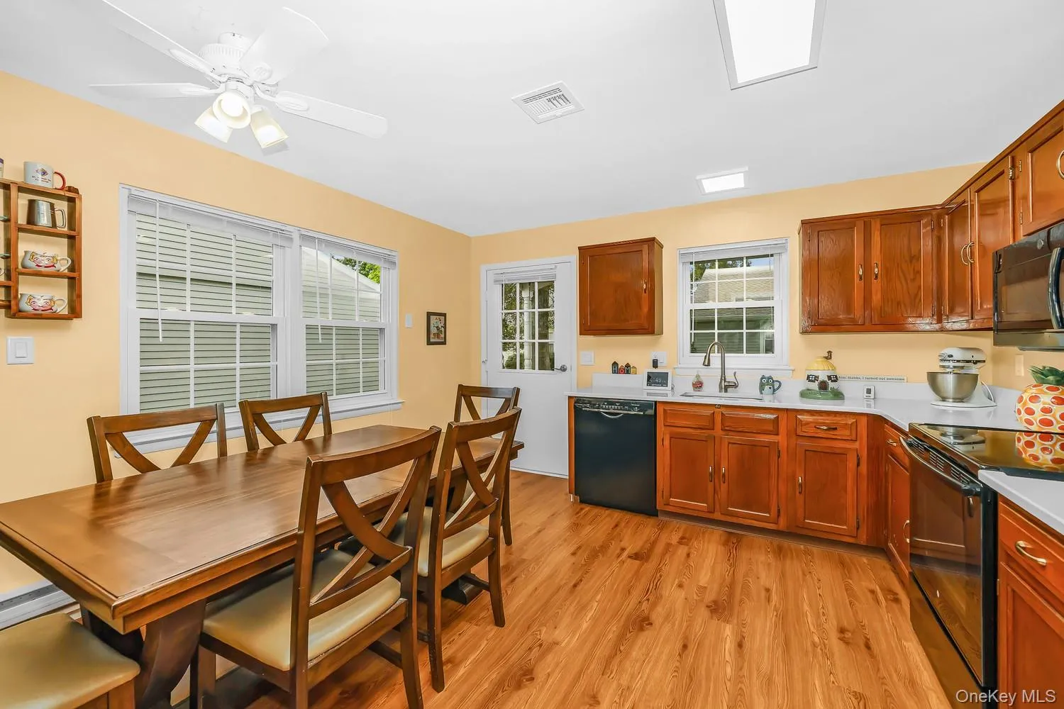 330 Brownfield Drive, Brookhaven, NY, 2 Bedrooms Bedrooms, 4 Rooms Rooms,1 BathroomBathrooms,Residential,For Rent,Brownfield,0,1050919 330 Brownfield Drive, Brookhaven, NY, 2 Bedrooms Bedrooms, 4 Rooms Rooms,1 BathroomBathrooms,Residential,For Rent,Brownfield,0,1050919