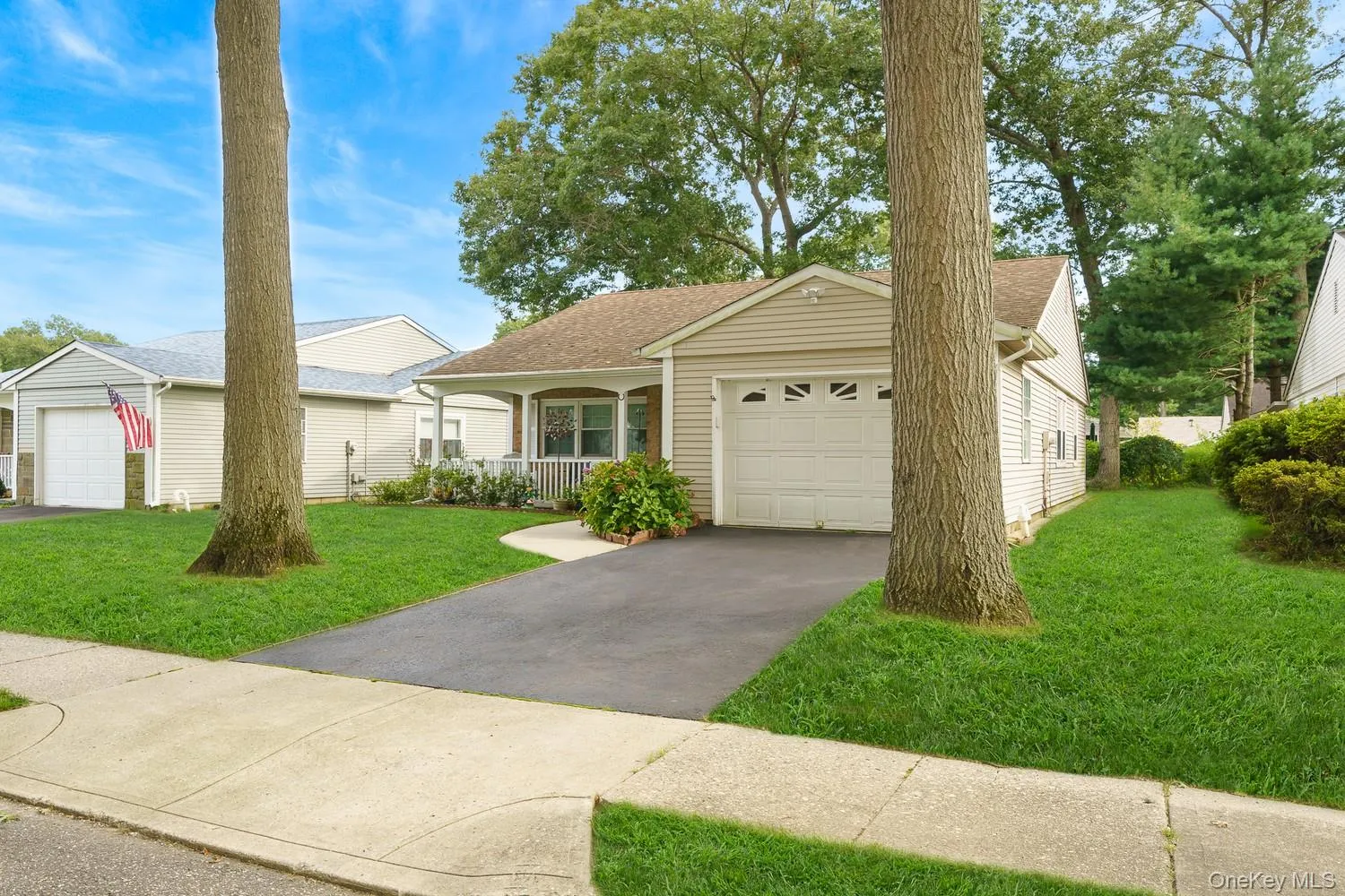 330 Brownfield Drive, Brookhaven, NY, 2 Bedrooms Bedrooms, 4 Rooms Rooms,1 BathroomBathrooms,Residential,For Rent,Brownfield,0,1050919 330 Brownfield Drive, Brookhaven, NY, 2 Bedrooms Bedrooms, 4 Rooms Rooms,1 BathroomBathrooms,Residential,For Rent,Brownfield,0,1050919