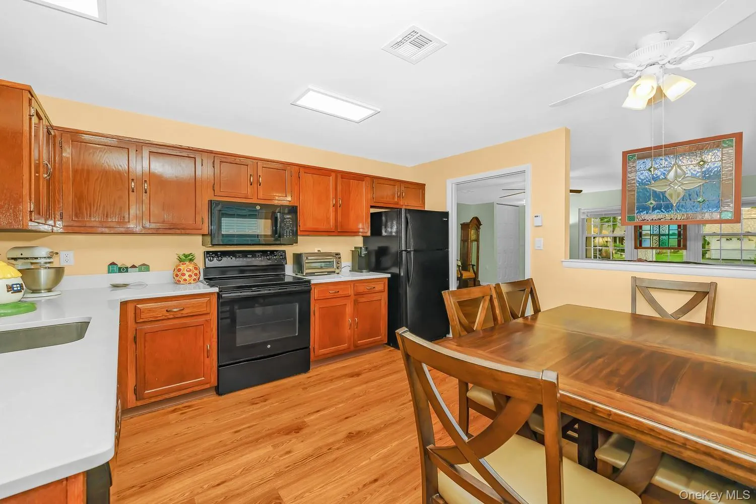 330 Brownfield Drive, Brookhaven, NY, 2 Bedrooms Bedrooms, 4 Rooms Rooms,1 BathroomBathrooms,Residential,For Rent,Brownfield,0,1050919 330 Brownfield Drive, Brookhaven, NY, 2 Bedrooms Bedrooms, 4 Rooms Rooms,1 BathroomBathrooms,Residential,For Rent,Brownfield,0,1050919