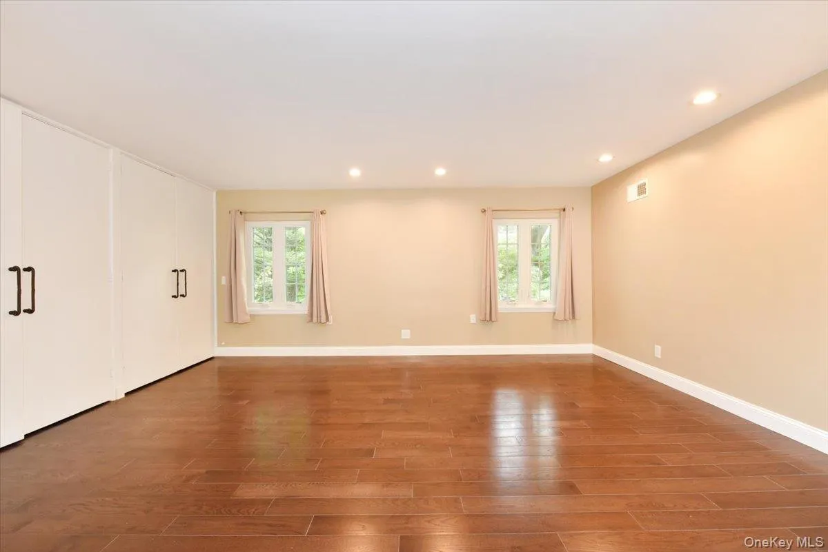 9 Dorset Road, North Hempstead, NY, 7 Bedrooms Bedrooms, 13 Rooms Rooms,4 BathroomsBathrooms,Residential,For Rent,Dorset,0,1050922 9 Dorset Road, North Hempstead, NY, 7 Bedrooms Bedrooms, 13 Rooms Rooms,4 BathroomsBathrooms,Residential,For Rent,Dorset,0,1050922