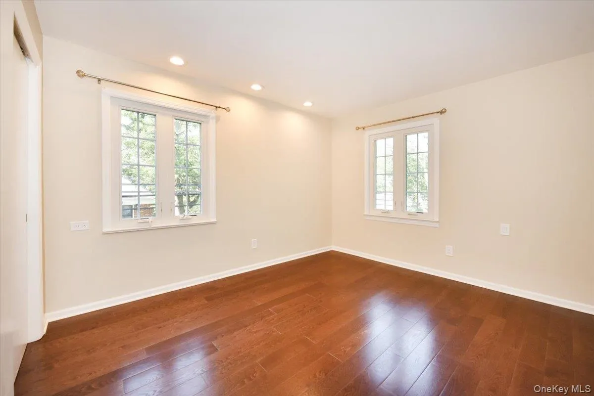 9 Dorset Road, North Hempstead, NY, 7 Bedrooms Bedrooms, 13 Rooms Rooms,4 BathroomsBathrooms,Residential,For Rent,Dorset,0,1050922 9 Dorset Road, North Hempstead, NY, 7 Bedrooms Bedrooms, 13 Rooms Rooms,4 BathroomsBathrooms,Residential,For Rent,Dorset,0,1050922