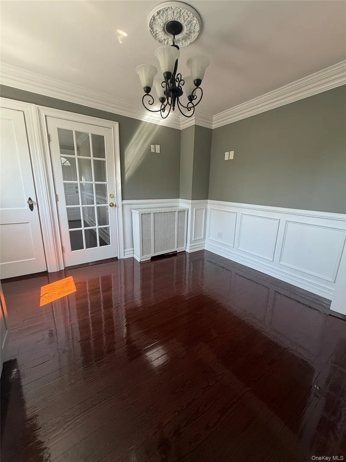 557 Newbridge Road, Hempstead, NY, 4 Bedrooms Bedrooms, 10 Rooms Rooms,3 BathroomsBathrooms,Residential,For Rent,Newbridge,0,1050923 557 Newbridge Road, Hempstead, NY, 4 Bedrooms Bedrooms, 10 Rooms Rooms,3 BathroomsBathrooms,Residential,For Rent,Newbridge,0,1050923