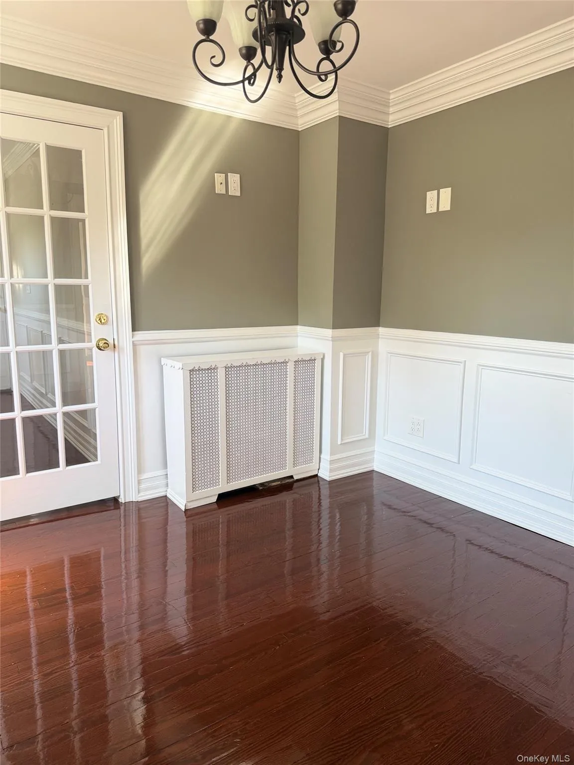 557 Newbridge Road, Hempstead, NY, 4 Bedrooms Bedrooms, 10 Rooms Rooms,3 BathroomsBathrooms,Residential,For Rent,Newbridge,0,1050923 557 Newbridge Road, Hempstead, NY, 4 Bedrooms Bedrooms, 10 Rooms Rooms,3 BathroomsBathrooms,Residential,For Rent,Newbridge,0,1050923
