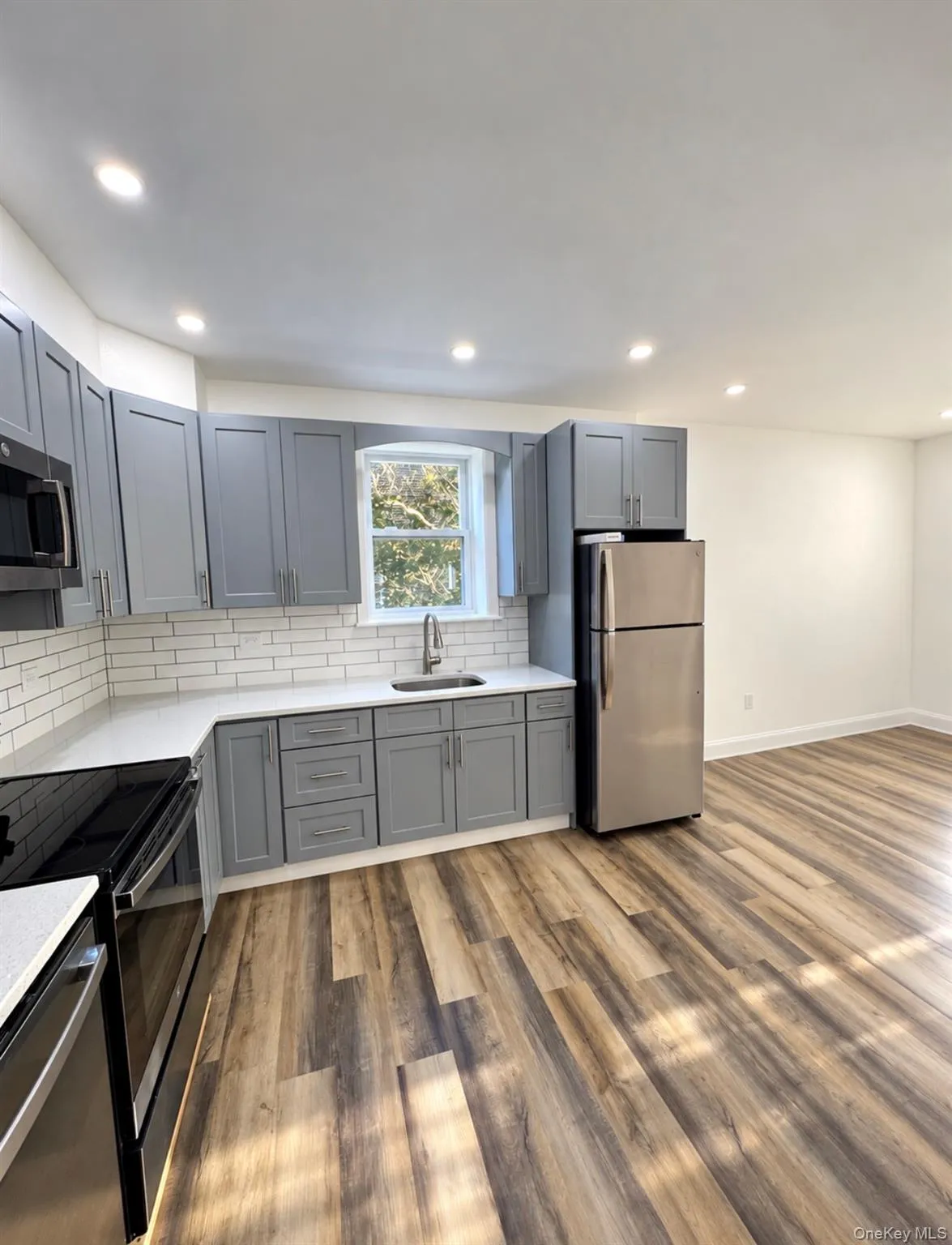 575 Barbey Street, New York, NY, 2 Bedroom Bedrooms, 5 Room Rooms,2 BathroomBathrooms,Residential Lease,For Rent,Barbey,0,1050929 575 Barbey Street, New York, NY, 2 Bedroom Bedrooms, 5 Room Rooms,2 BathroomBathrooms,Residential Lease,For Rent,Barbey,0,1050929