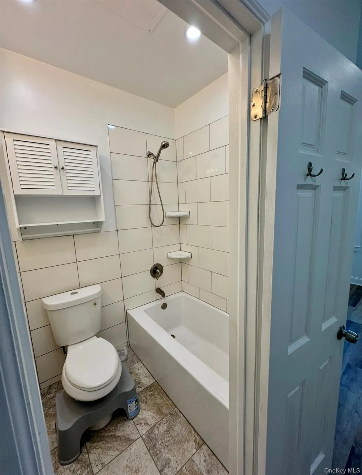 575 Barbey Street, New York, NY, 2 Bedroom Bedrooms, 5 Room Rooms,2 BathroomBathrooms,Residential Lease,For Rent,Barbey,0,1050929 575 Barbey Street, New York, NY, 2 Bedroom Bedrooms, 5 Room Rooms,2 BathroomBathrooms,Residential Lease,For Rent,Barbey,0,1050929