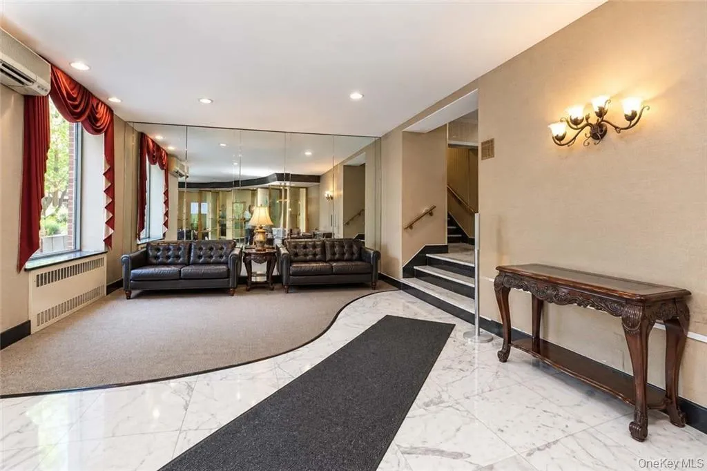 84-01 Main Street, New York, NY, 1 Bedroom Bedrooms, 3 Rooms Rooms,1 BathroomBathrooms,Residential,For Rent,Main,0,1050941 84-01 Main Street, New York, NY, 1 Bedroom Bedrooms, 3 Rooms Rooms,1 BathroomBathrooms,Residential,For Rent,Main,0,1050941