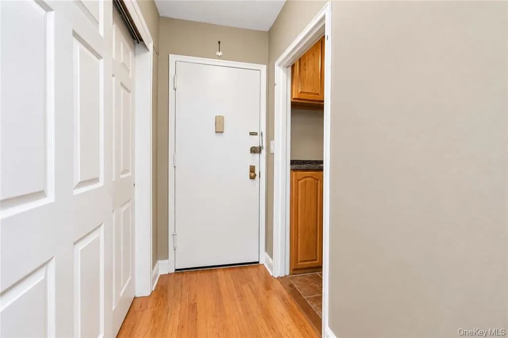 84-01 Main Street, New York, NY, 1 Bedroom Bedrooms, 3 Rooms Rooms,1 BathroomBathrooms,Residential,For Rent,Main,0,1050941 84-01 Main Street, New York, NY, 1 Bedroom Bedrooms, 3 Rooms Rooms,1 BathroomBathrooms,Residential,For Rent,Main,0,1050941