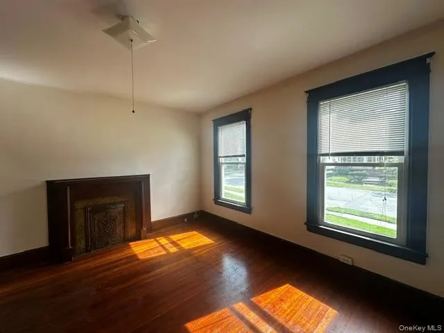 45 Fulton Avenue, Poughkeepsie, NY, 1 Bedroom Bedrooms, 3 Room Rooms,1 BathroomBathrooms,Residential Lease,For Rent,Fulton,0,1050950 45 Fulton Avenue, Poughkeepsie, NY, 1 Bedroom Bedrooms, 3 Room Rooms,1 BathroomBathrooms,Residential Lease,For Rent,Fulton,0,1050950
