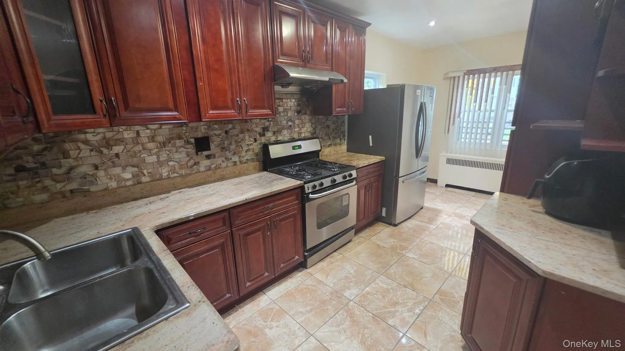 8301 247th Street, New York, NY, 2 Bedrooms Bedrooms, 8 Rooms Rooms,1 BathroomBathrooms,Residential Lease,For Rent,247th,0,1050951 8301 247th Street, New York, NY, 2 Bedrooms Bedrooms, 8 Rooms Rooms,1 BathroomBathrooms,Residential Lease,For Rent,247th,0,1050951