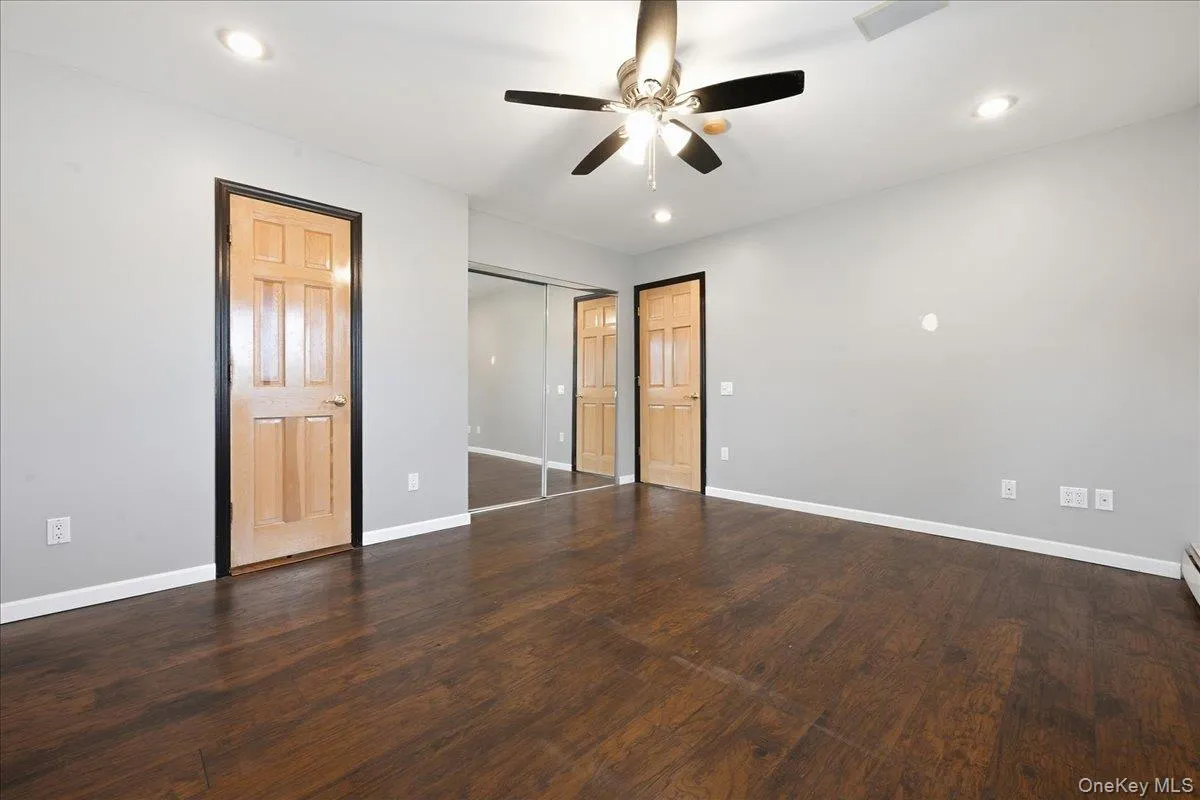 119 Periwinkle Road, Hempstead, NY, 5 Bedrooms Bedrooms, 8 Rooms Rooms,3 BathroomsBathrooms,Residential,For Rent,Periwinkle,0,1050956 119 Periwinkle Road, Hempstead, NY, 5 Bedrooms Bedrooms, 8 Rooms Rooms,3 BathroomsBathrooms,Residential,For Rent,Periwinkle,0,1050956