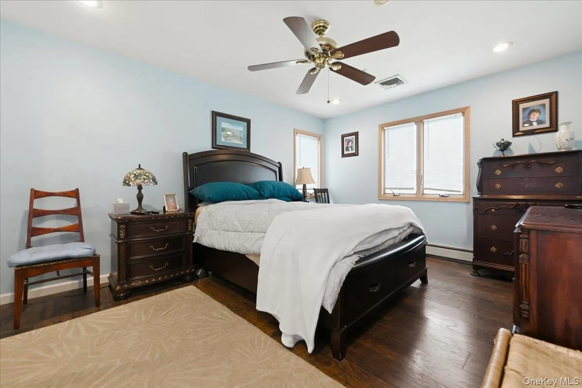 119 Periwinkle Road, Hempstead, NY, 5 Bedrooms Bedrooms, 8 Rooms Rooms,3 BathroomsBathrooms,Residential,For Rent,Periwinkle,0,1050956 119 Periwinkle Road, Hempstead, NY, 5 Bedrooms Bedrooms, 8 Rooms Rooms,3 BathroomsBathrooms,Residential,For Rent,Periwinkle,0,1050956