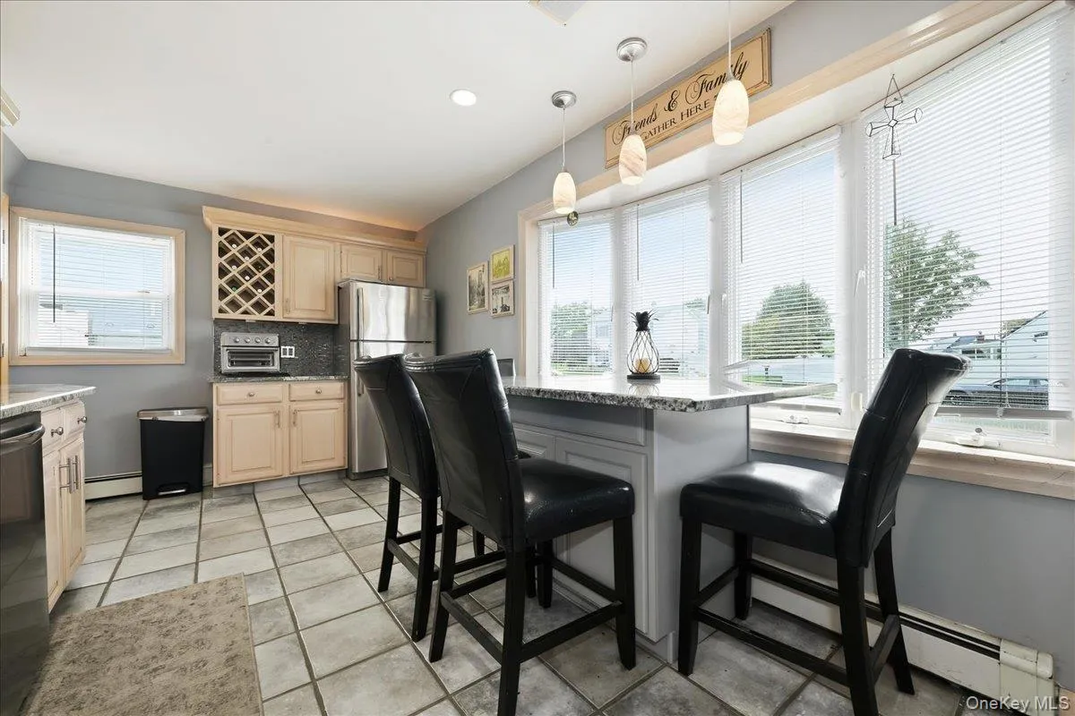 119 Periwinkle Road, Hempstead, NY, 5 Bedrooms Bedrooms, 8 Rooms Rooms,3 BathroomsBathrooms,Residential,For Rent,Periwinkle,0,1050956 119 Periwinkle Road, Hempstead, NY, 5 Bedrooms Bedrooms, 8 Rooms Rooms,3 BathroomsBathrooms,Residential,For Rent,Periwinkle,0,1050956