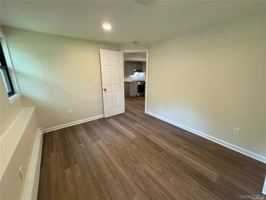 4 Nicholas Court, Smithtown, NY, 2 Bedroom Bedrooms, 3 Room Rooms,1 BathroomBathrooms,Residential Lease,For Rent,Nicholas,0,1050959 4 Nicholas Court, Smithtown, NY, 2 Bedroom Bedrooms, 3 Room Rooms,1 BathroomBathrooms,Residential Lease,For Rent,Nicholas,0,1050959