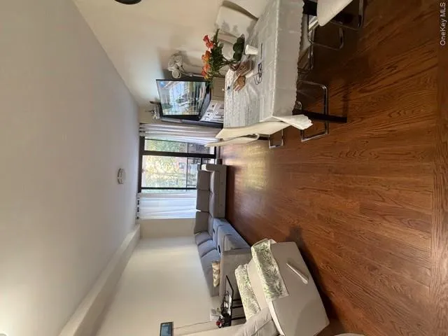 66-36 99 Street, New York, NY, 2 Bedrooms Bedrooms, 6 Rooms Rooms,2 BathroomsBathrooms,Residential Lease,For Rent,99,0,1050962 66-36 99 Street, New York, NY, 2 Bedrooms Bedrooms, 6 Rooms Rooms,2 BathroomsBathrooms,Residential Lease,For Rent,99,0,1050962