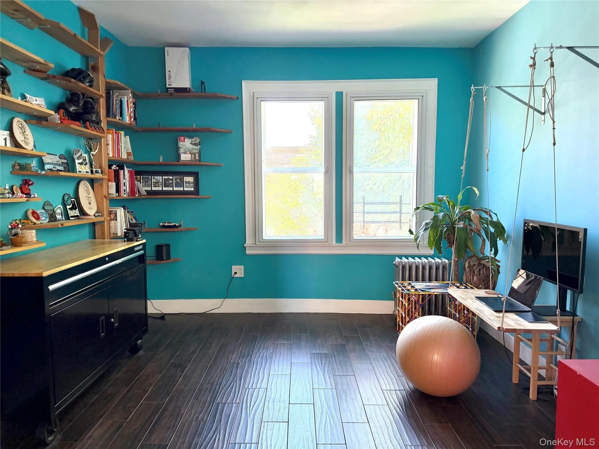 51-56 48th Street, New York, NY, 3 Bedrooms Bedrooms, 5 Rooms Rooms,1 BathroomBathrooms,Residential Lease,For Rent,48th Street,0,1050965 51-56 48th Street, New York, NY, 3 Bedrooms Bedrooms, 5 Rooms Rooms,1 BathroomBathrooms,Residential Lease,For Rent,48th Street,0,1050965