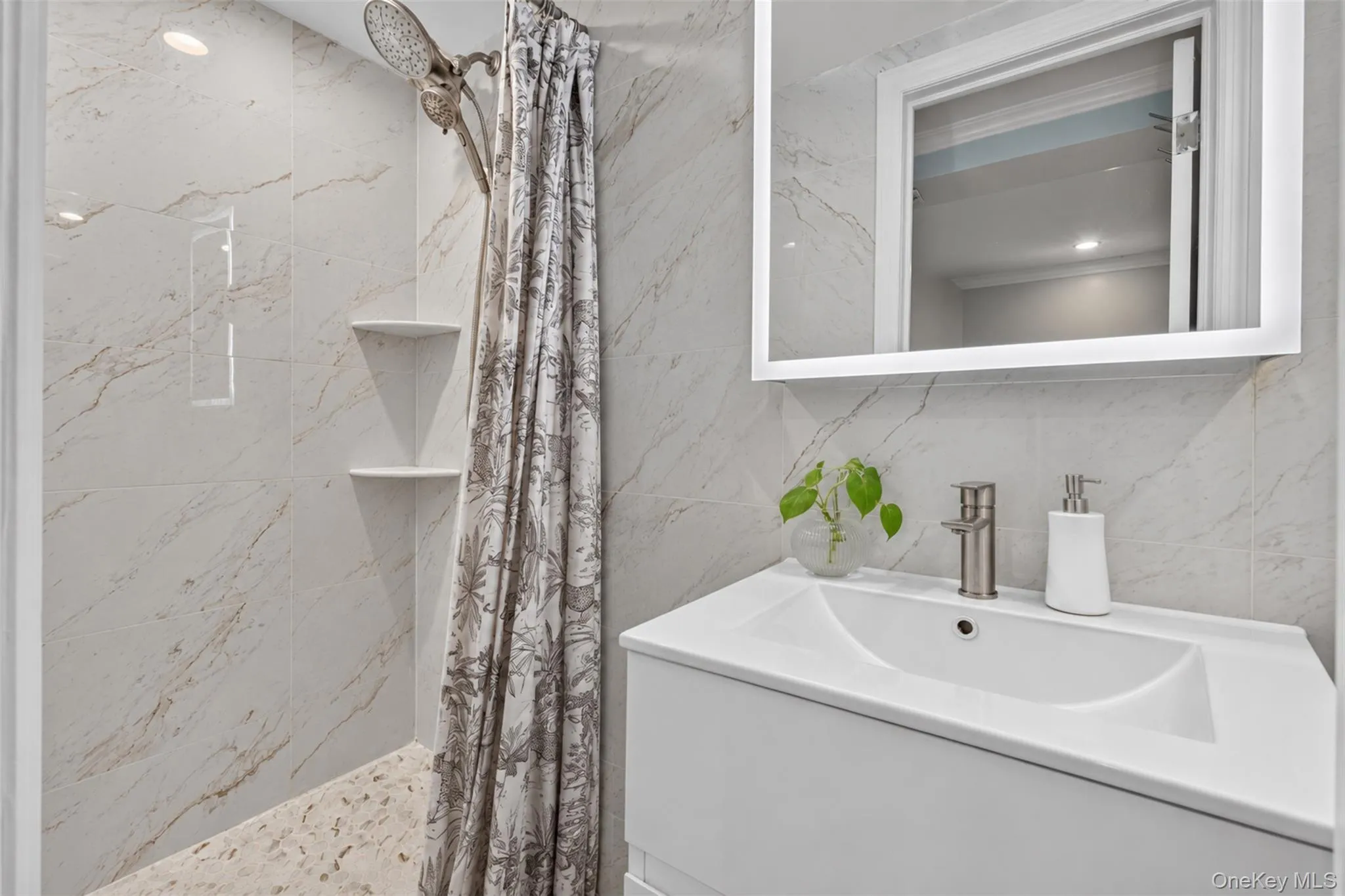 56-18 185th Street, New York, NY, 2 Bedrooms Bedrooms, 5 Rooms Rooms,2 BathroomsBathrooms,Residential,For Rent,185th,0,1050966 56-18 185th Street, New York, NY, 2 Bedrooms Bedrooms, 5 Rooms Rooms,2 BathroomsBathrooms,Residential,For Rent,185th,0,1050966