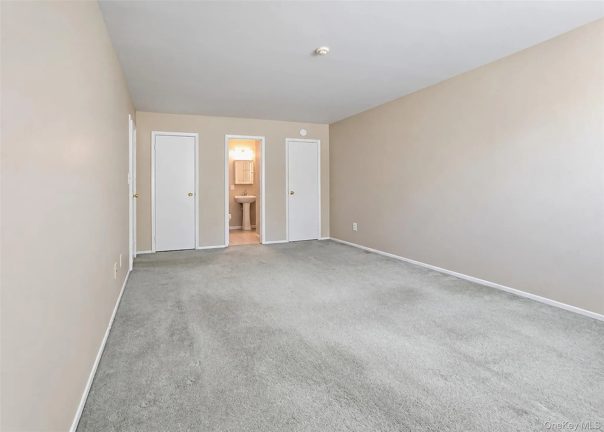 273 Fairview Circle, Brookhaven, NY, 2 Bedrooms Bedrooms, 4 Rooms Rooms,1 BathroomBathrooms,Residential,For Rent,Fairview,0,1050968 273 Fairview Circle, Brookhaven, NY, 2 Bedrooms Bedrooms, 4 Rooms Rooms,1 BathroomBathrooms,Residential,For Rent,Fairview,0,1050968