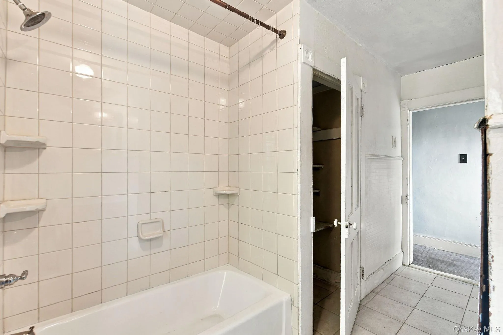 10 Hudson Terrace, Marlboro, NY, 3 Bedrooms Bedrooms, 5 Rooms Rooms,1 BathroomBathrooms,Residential,For Rent,Hudson,0,1050974 10 Hudson Terrace, Marlboro, NY, 3 Bedrooms Bedrooms, 5 Rooms Rooms,1 BathroomBathrooms,Residential,For Rent,Hudson,0,1050974