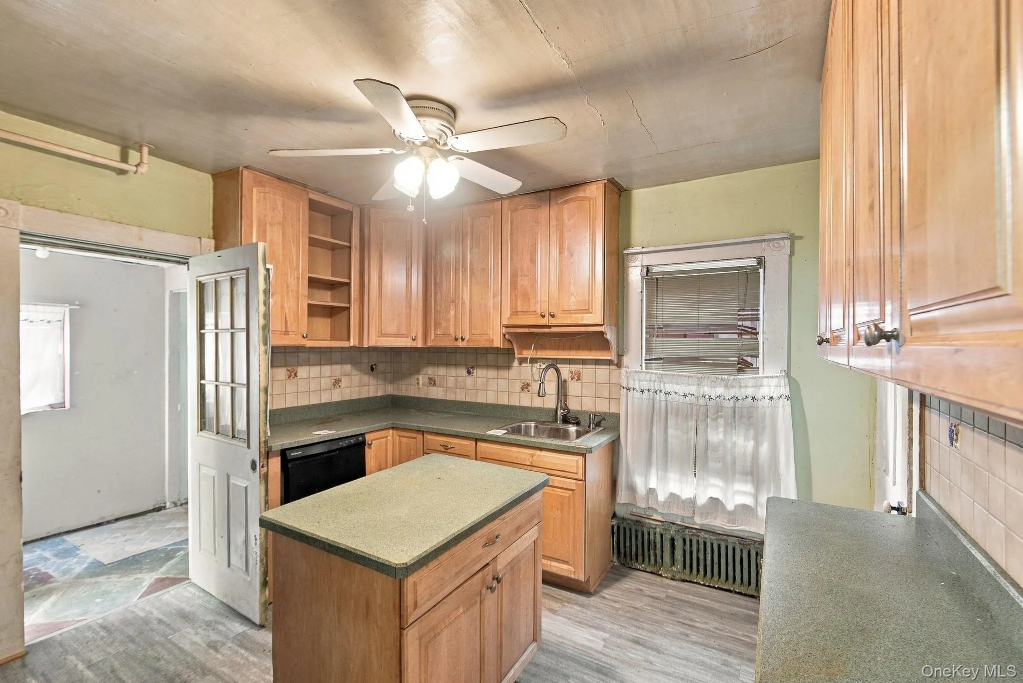 10 Hudson Terrace, Marlboro, NY, 3 Bedrooms Bedrooms, 5 Rooms Rooms,1 BathroomBathrooms,Residential,For Rent,Hudson,0,1050974 10 Hudson Terrace, Marlboro, NY, 3 Bedrooms Bedrooms, 5 Rooms Rooms,1 BathroomBathrooms,Residential,For Rent,Hudson,0,1050974