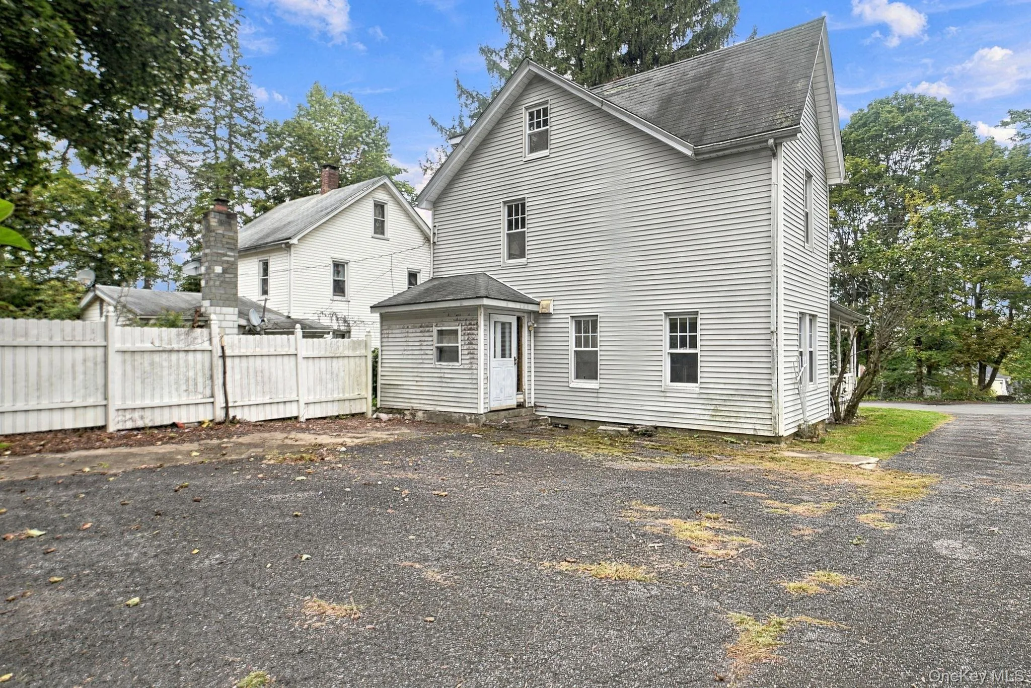 10 Hudson Terrace, Marlboro, NY, 3 Bedrooms Bedrooms, 5 Rooms Rooms,1 BathroomBathrooms,Residential,For Rent,Hudson,0,1050974 10 Hudson Terrace, Marlboro, NY, 3 Bedrooms Bedrooms, 5 Rooms Rooms,1 BathroomBathrooms,Residential,For Rent,Hudson,0,1050974