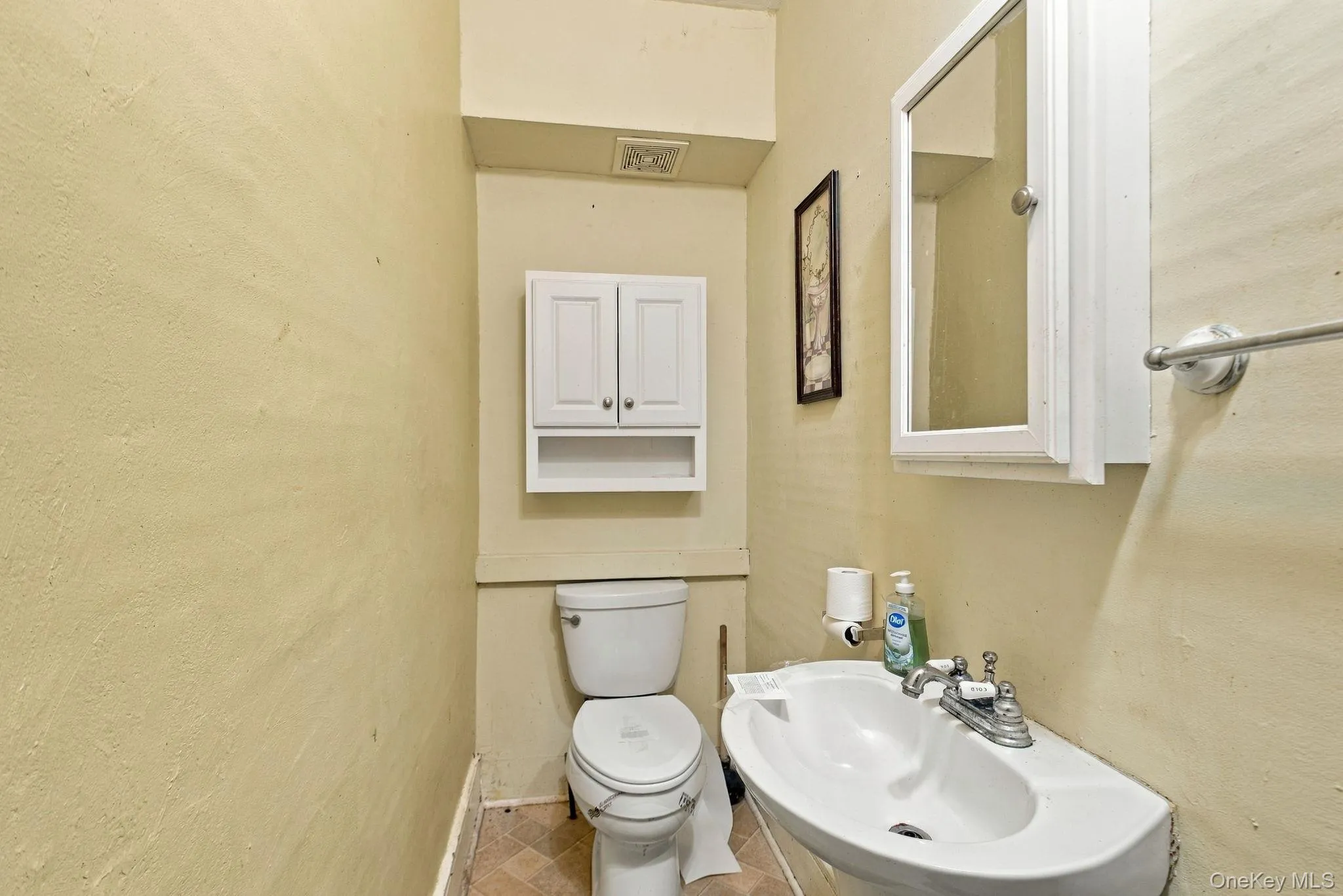 10 Hudson Terrace, Marlboro, NY, 3 Bedrooms Bedrooms, 5 Rooms Rooms,1 BathroomBathrooms,Residential,For Rent,Hudson,0,1050974 10 Hudson Terrace, Marlboro, NY, 3 Bedrooms Bedrooms, 5 Rooms Rooms,1 BathroomBathrooms,Residential,For Rent,Hudson,0,1050974