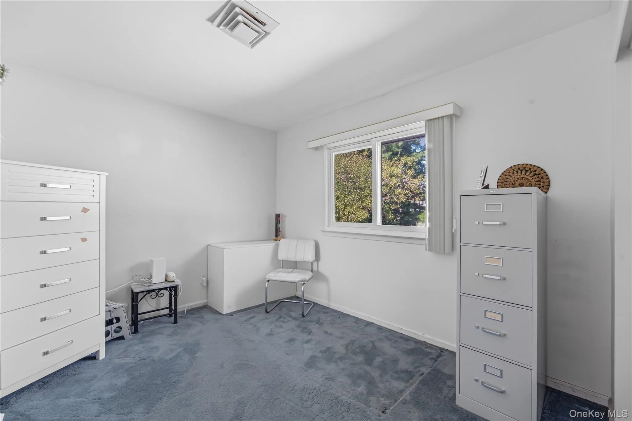 27 Driftwood Drive, North Hempstead, NY, 5 Bedrooms Bedrooms, 9 Rooms Rooms,3 BathroomsBathrooms,Residential,For Rent,Driftwood,0,1050979 27 Driftwood Drive, North Hempstead, NY, 5 Bedrooms Bedrooms, 9 Rooms Rooms,3 BathroomsBathrooms,Residential,For Rent,Driftwood,0,1050979