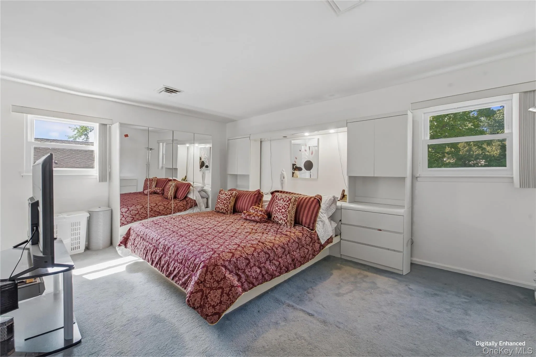 27 Driftwood Drive, North Hempstead, NY, 5 Bedrooms Bedrooms, 9 Rooms Rooms,3 BathroomsBathrooms,Residential,For Rent,Driftwood,0,1050979 27 Driftwood Drive, North Hempstead, NY, 5 Bedrooms Bedrooms, 9 Rooms Rooms,3 BathroomsBathrooms,Residential,For Rent,Driftwood,0,1050979