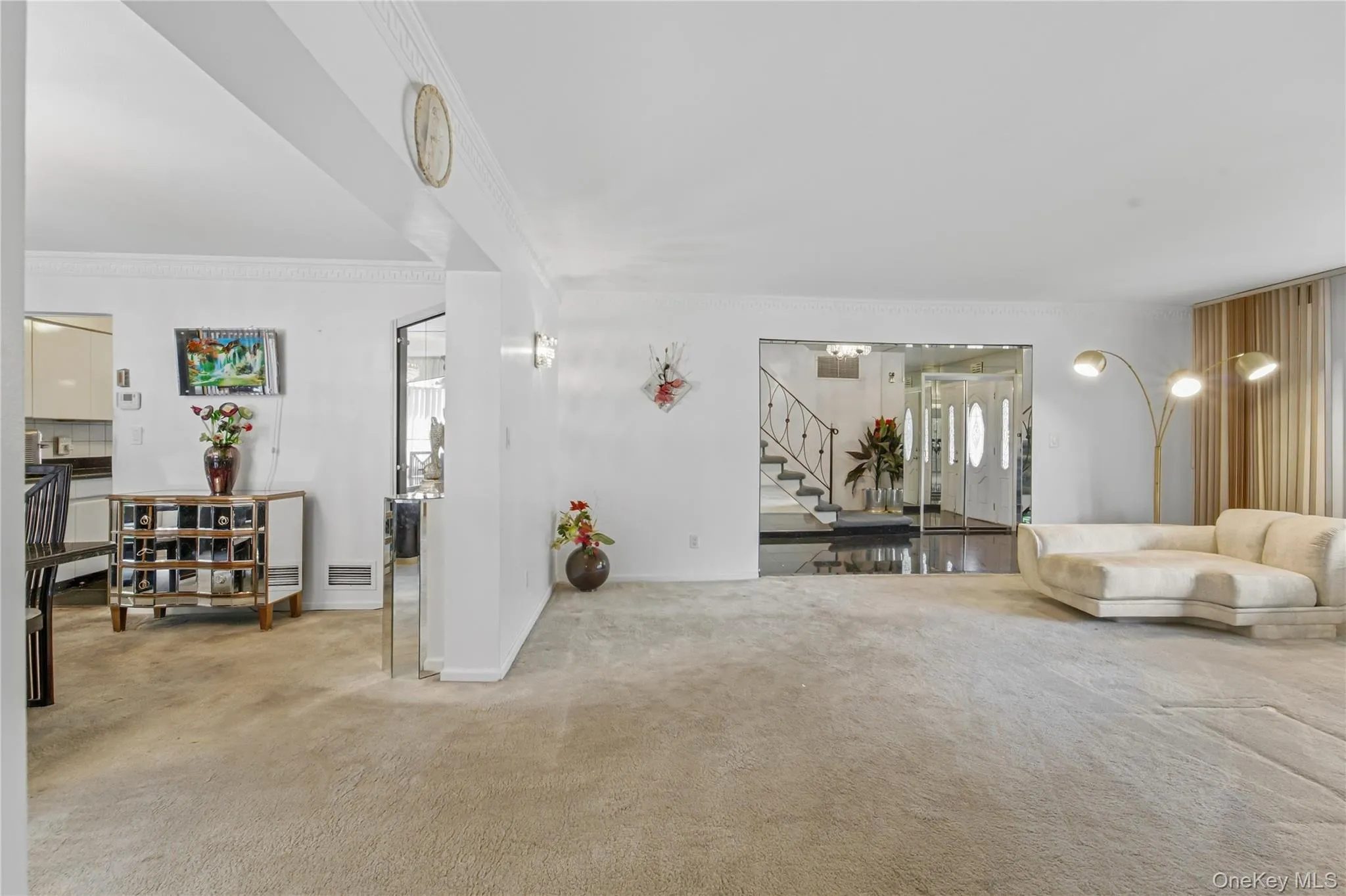 27 Driftwood Drive, North Hempstead, NY, 5 Bedrooms Bedrooms, 9 Rooms Rooms,3 BathroomsBathrooms,Residential,For Rent,Driftwood,0,1050979 27 Driftwood Drive, North Hempstead, NY, 5 Bedrooms Bedrooms, 9 Rooms Rooms,3 BathroomsBathrooms,Residential,For Rent,Driftwood,0,1050979