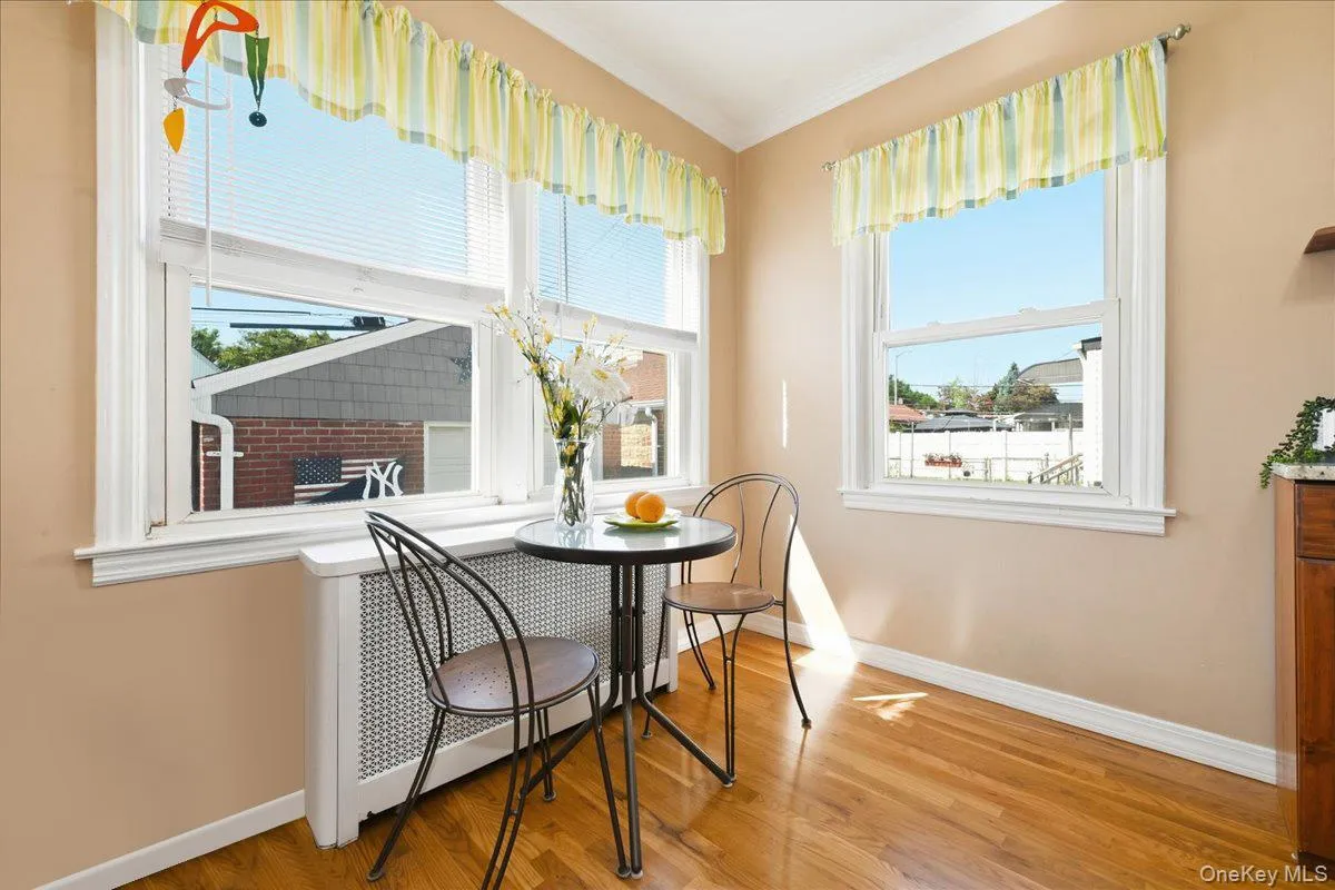 8614 251st Street, New York, NY, 3 Bedrooms Bedrooms, 6 Rooms Rooms,1 BathroomBathrooms,Residential,For Rent,251st,0,1050980 8614 251st Street, New York, NY, 3 Bedrooms Bedrooms, 6 Rooms Rooms,1 BathroomBathrooms,Residential,For Rent,251st,0,1050980