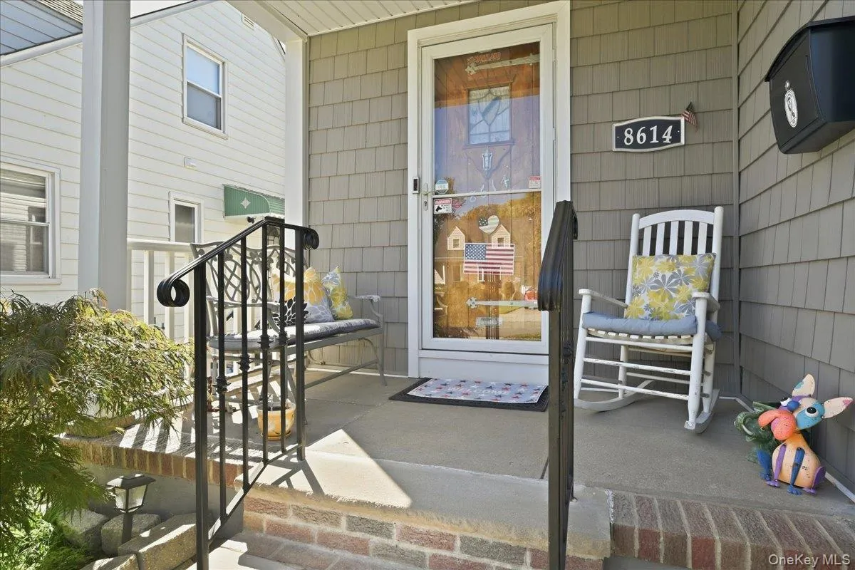 8614 251st Street, New York, NY, 3 Bedrooms Bedrooms, 6 Rooms Rooms,1 BathroomBathrooms,Residential,For Rent,251st,0,1050980 8614 251st Street, New York, NY, 3 Bedrooms Bedrooms, 6 Rooms Rooms,1 BathroomBathrooms,Residential,For Rent,251st,0,1050980