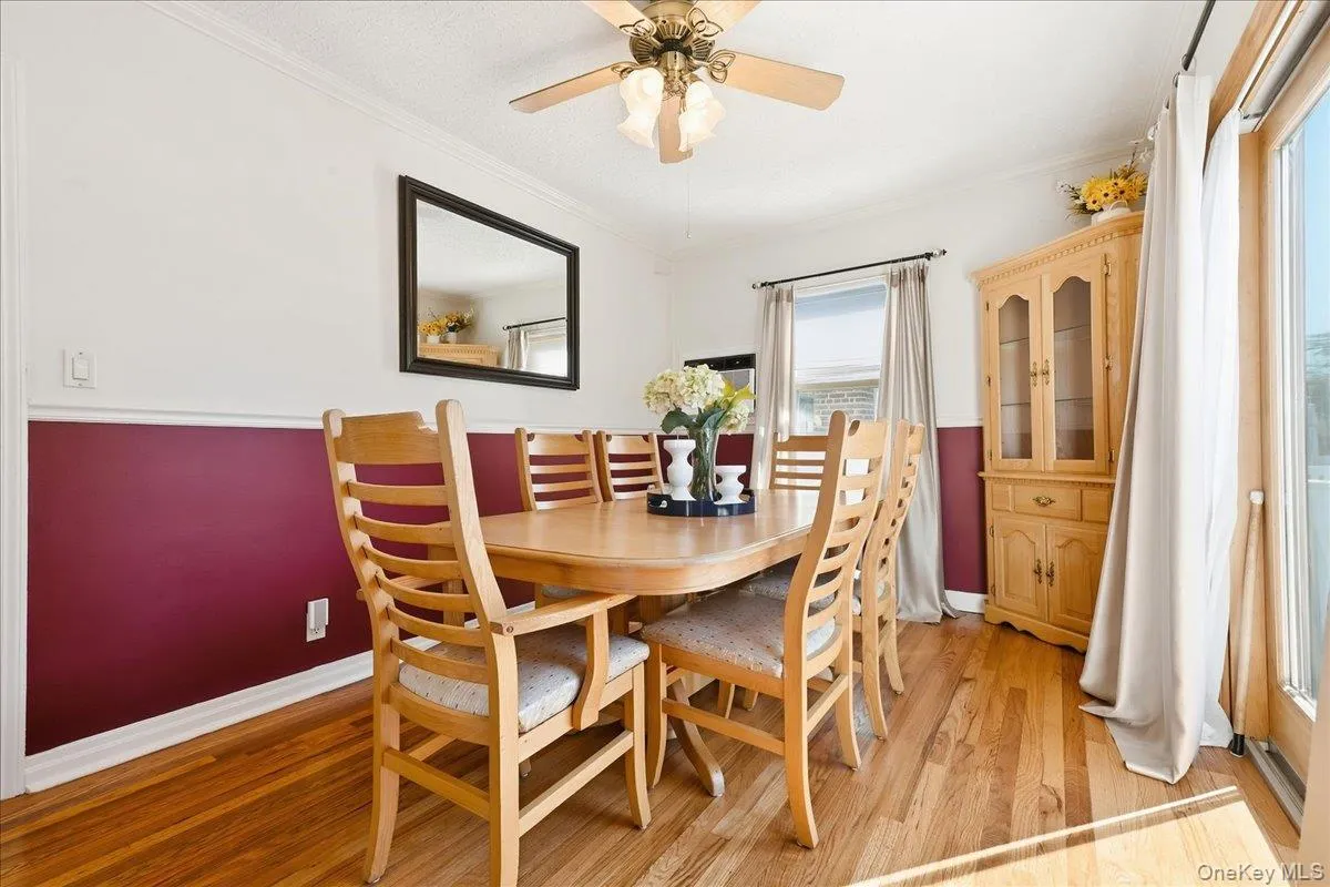 8614 251st Street, New York, NY, 3 Bedrooms Bedrooms, 6 Rooms Rooms,1 BathroomBathrooms,Residential,For Rent,251st,0,1050980 8614 251st Street, New York, NY, 3 Bedrooms Bedrooms, 6 Rooms Rooms,1 BathroomBathrooms,Residential,For Rent,251st,0,1050980