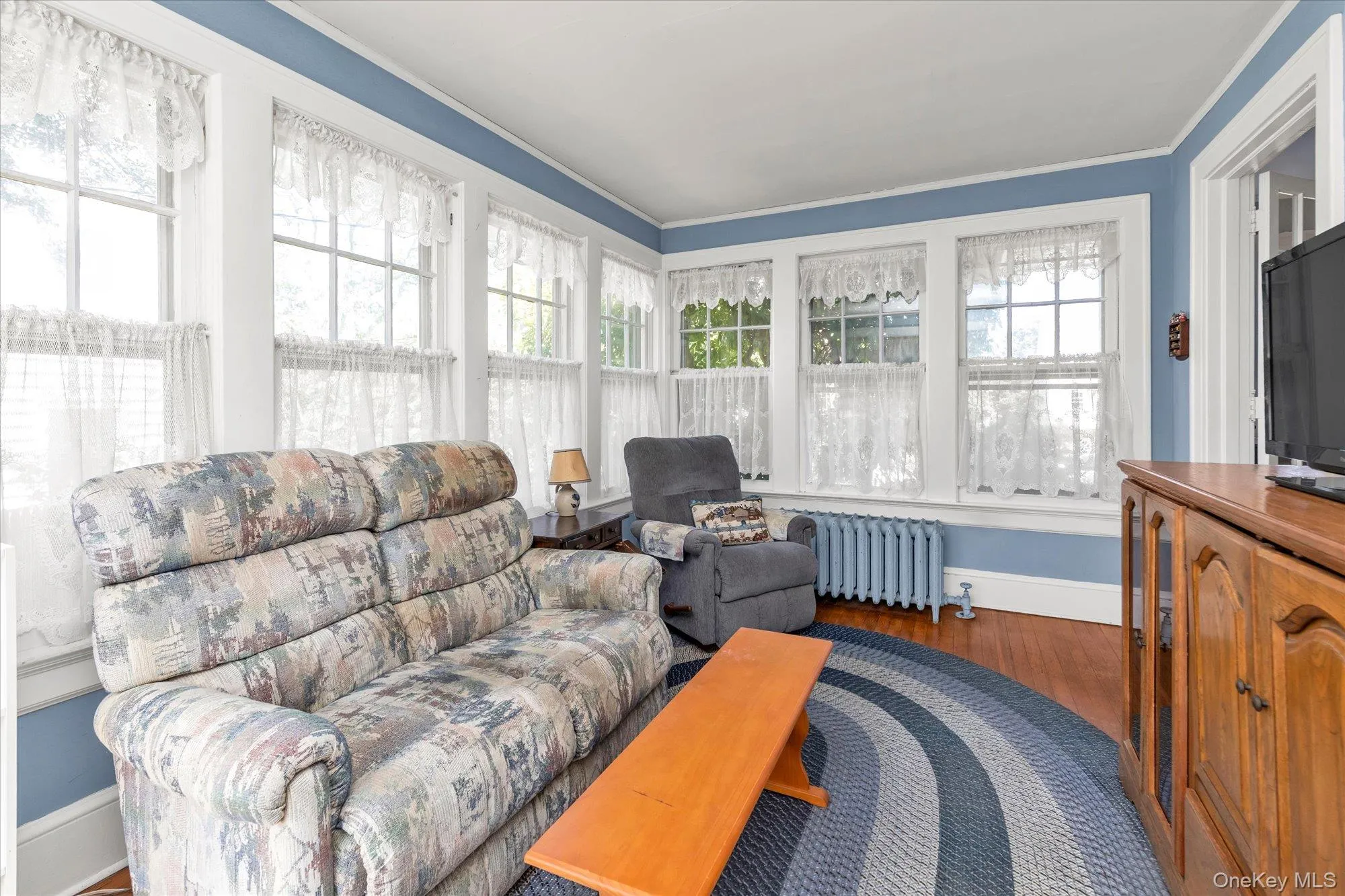 34 Kingsland Place, Babylon, NY, 3 Bedrooms Bedrooms, 8 Rooms Rooms,1 BathroomBathrooms,Residential,For Rent,Kingsland,0,1050985 34 Kingsland Place, Babylon, NY, 3 Bedrooms Bedrooms, 8 Rooms Rooms,1 BathroomBathrooms,Residential,For Rent,Kingsland,0,1050985