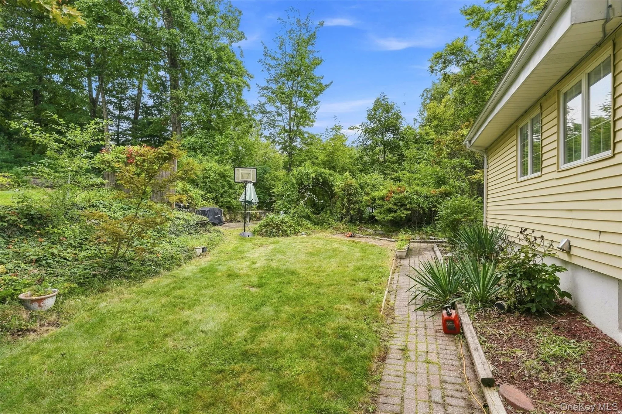 169 Walnut Road, Putnam Valley, NY, 3 Bedrooms Bedrooms, 6 Rooms Rooms,1 BathroomBathrooms,Residential,For Rent,Walnut,0,1050986 169 Walnut Road, Putnam Valley, NY, 3 Bedrooms Bedrooms, 6 Rooms Rooms,1 BathroomBathrooms,Residential,For Rent,Walnut,0,1050986