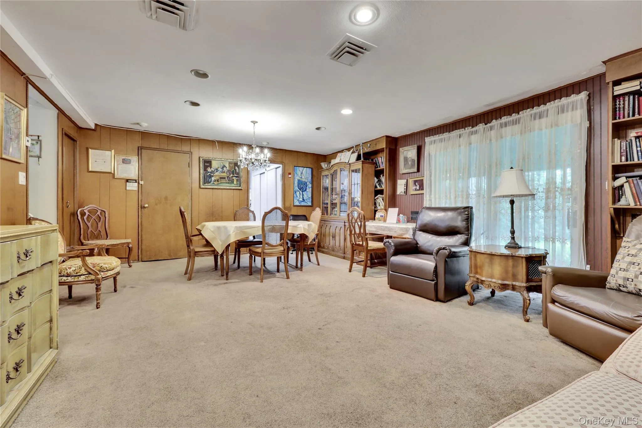22 Woodmere Boulevard, Hempstead, NY, 4 Bedrooms Bedrooms, 8 Rooms Rooms,3 BathroomsBathrooms,Residential,For Rent,Woodmere,0,1050989 22 Woodmere Boulevard, Hempstead, NY, 4 Bedrooms Bedrooms, 8 Rooms Rooms,3 BathroomsBathrooms,Residential,For Rent,Woodmere,0,1050989