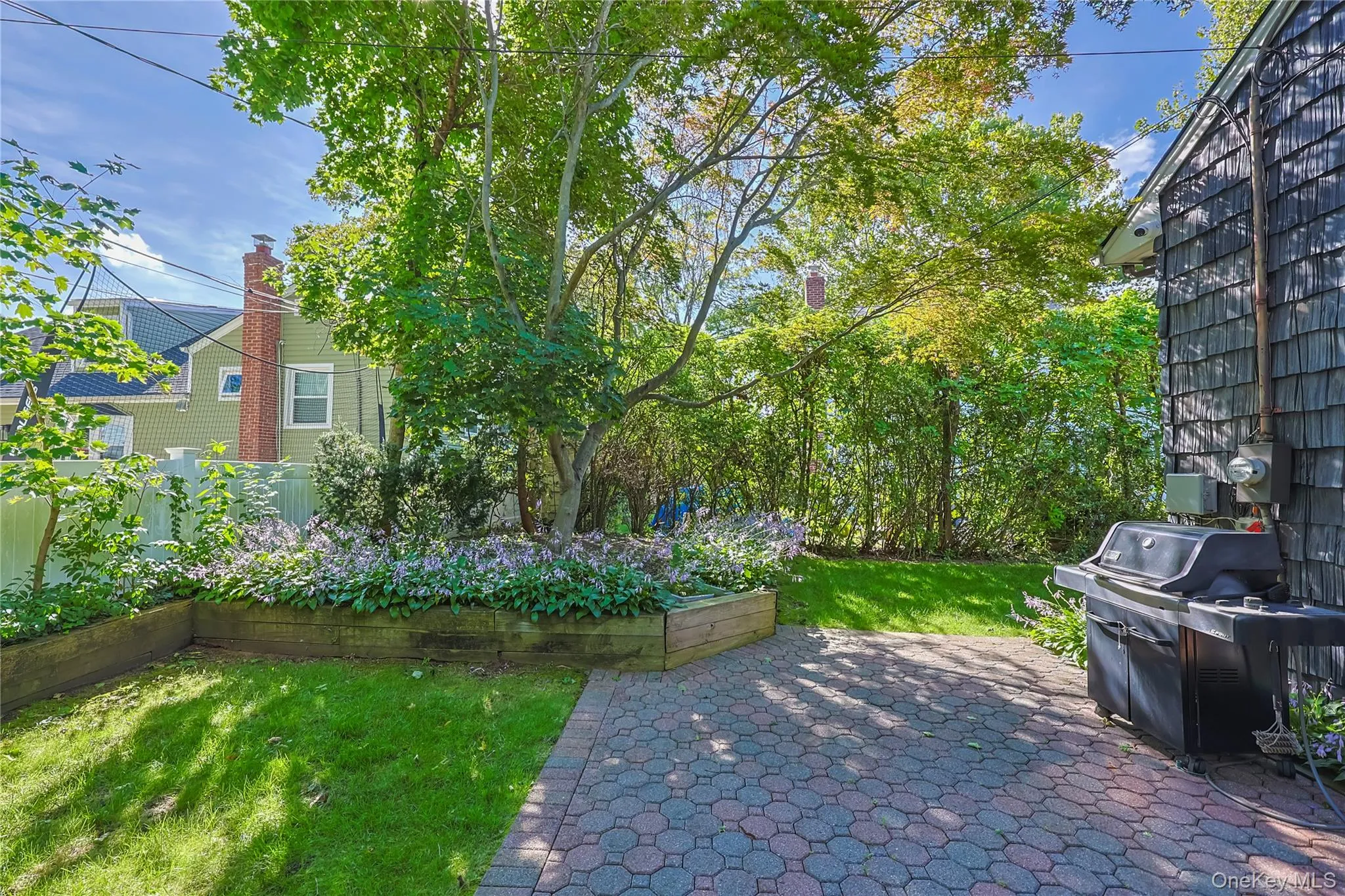 168 Glenmore Street, North Hempstead, NY, 5 Bedrooms Bedrooms, 9 Rooms Rooms,2 BathroomsBathrooms,Residential Lease,For Rent,Glenmore,0,1050991 168 Glenmore Street, North Hempstead, NY, 5 Bedrooms Bedrooms, 9 Rooms Rooms,2 BathroomsBathrooms,Residential Lease,For Rent,Glenmore,0,1050991